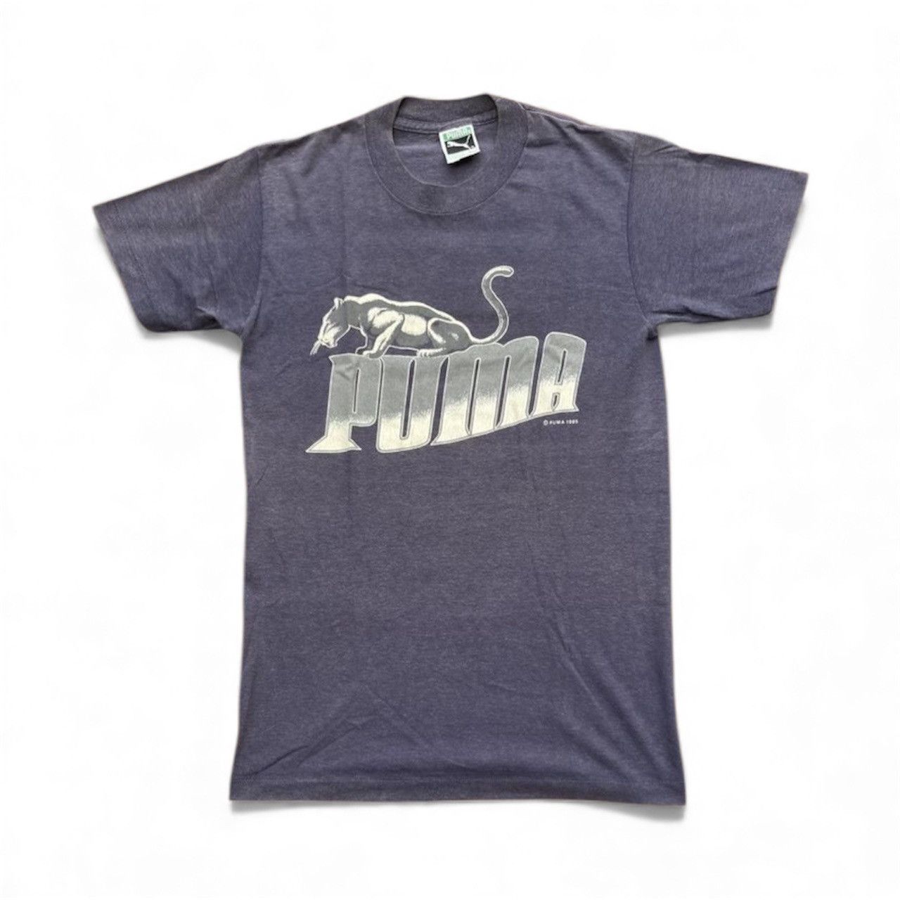 Puma Vintage 80s PUMA Big Logo T shirt Size US S / EU 44-46 / 1 - 1 Thumbnail