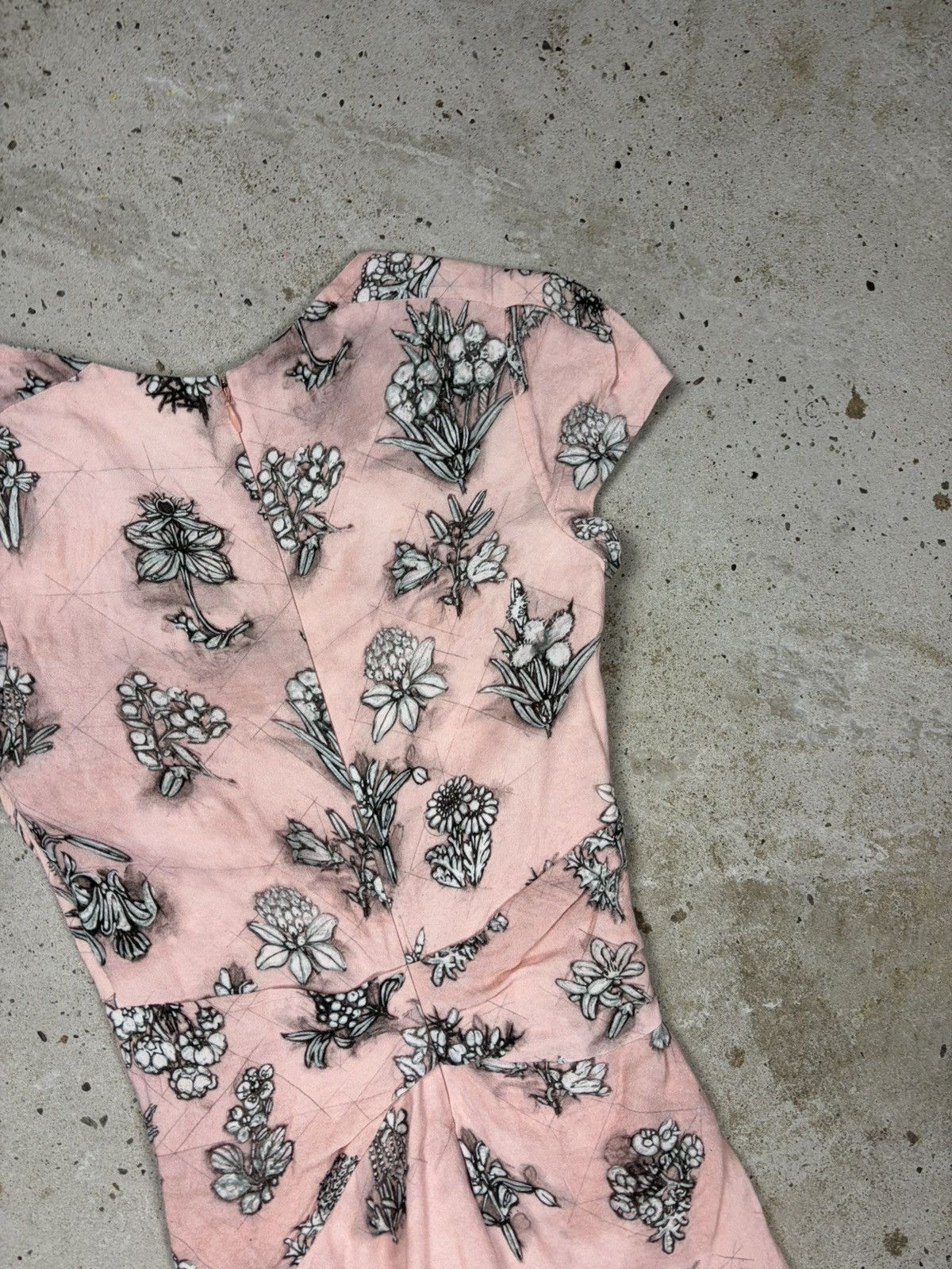 Vivienne Westwood Vivienne Westwood Red Label 2013 Pink Floral Print Dress Size M / US 6-8 / IT 42-44 - 19 Thumbnail