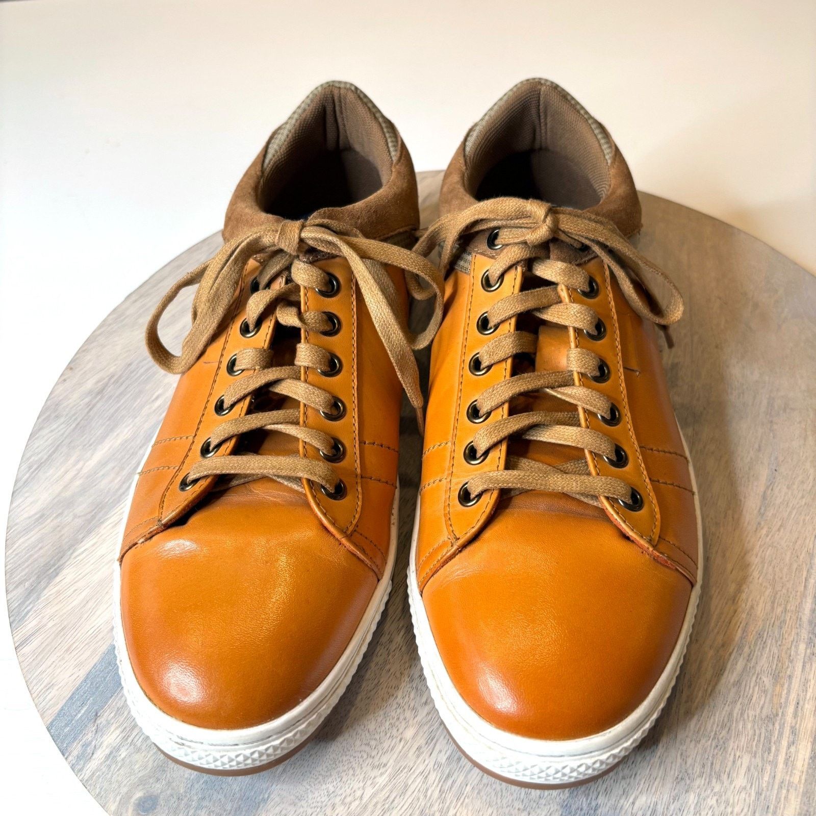 English Laundry English Laundry Men’s Leather Sneakers Suede Shoes Sz 9 Size US 9 / EU 42 - 4 Thumbnail