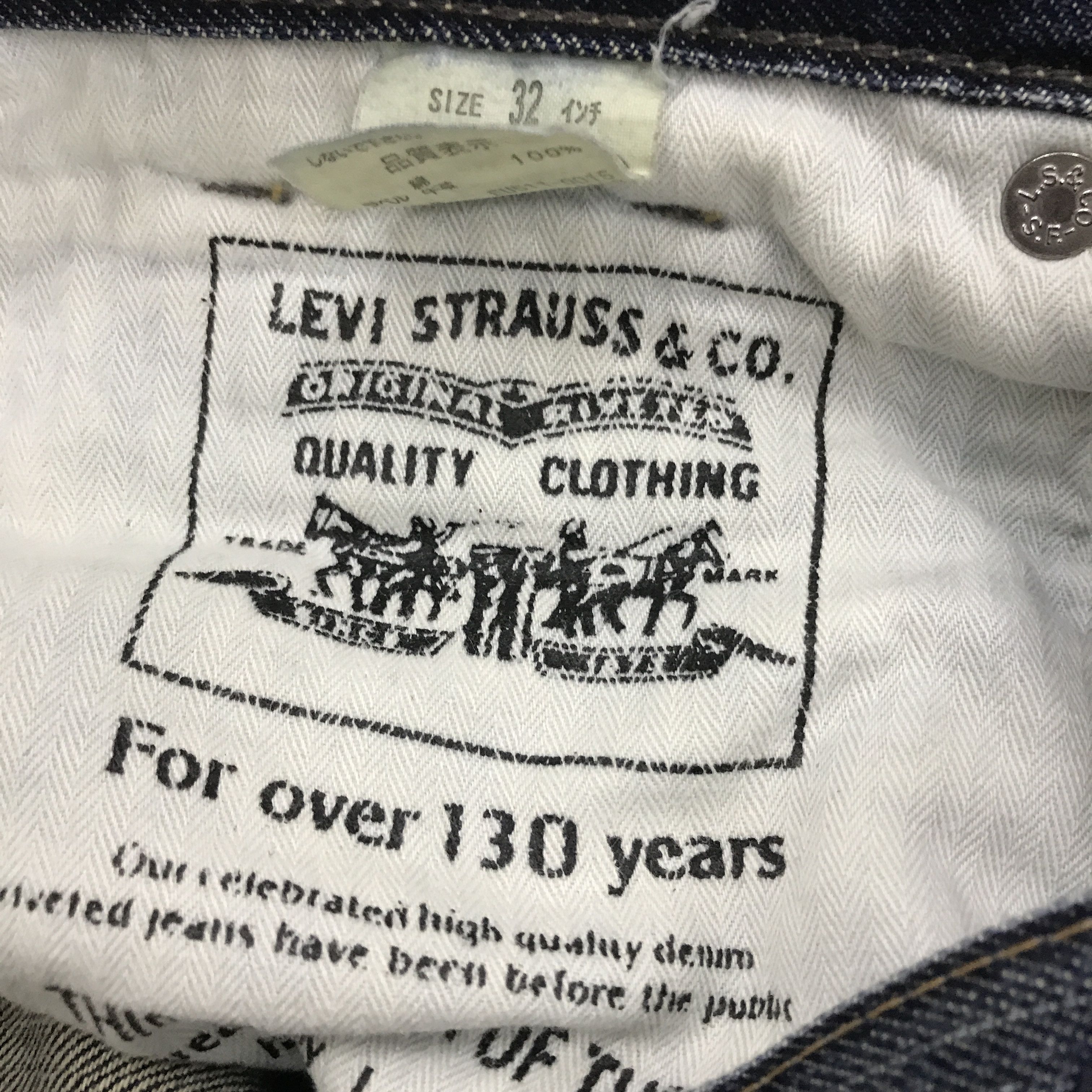 Levi's Vintage Levi's Distressed Denim Size US 31 - 13 Thumbnail