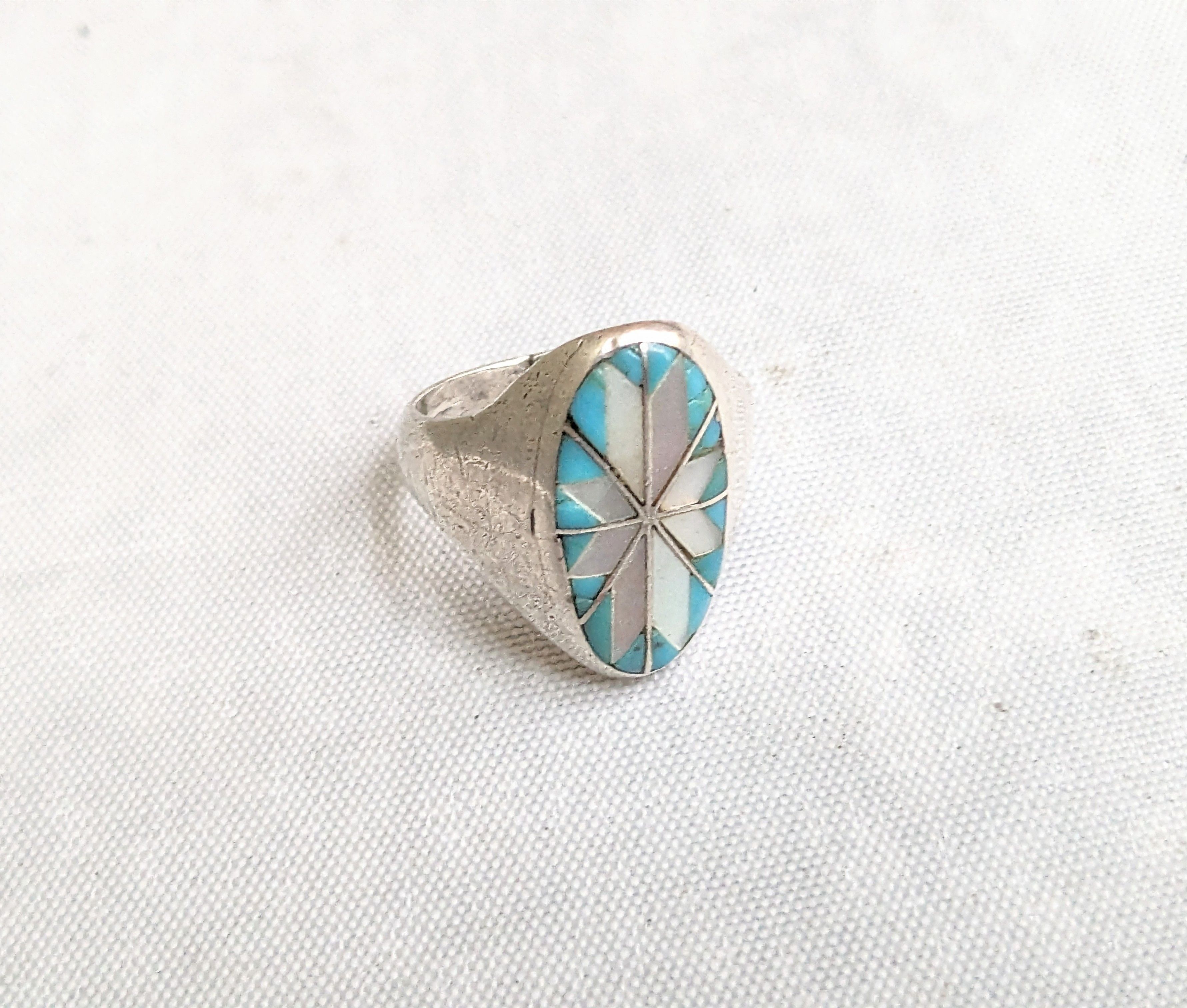 Jewelry Vintage Sterling Silver Ring Turquoise MOP Oval Zuni Size ONE SIZE - 1 Thumbnail