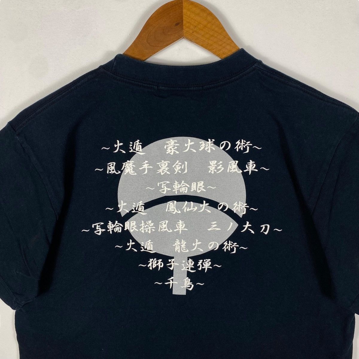 Anime Vintage 00's NARUTO SHIPPUDEN Uchiha Clan Anime Tee Shirt Size US M / EU 48-50 / 2 - 6 Thumbnail