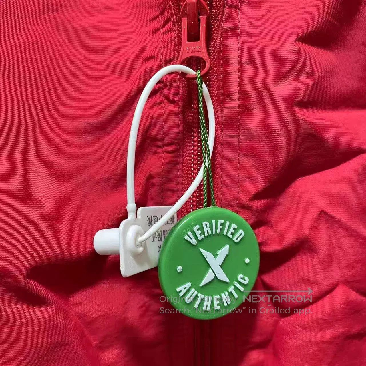 Supreme Red Colorblock Light Jacket Size M. Size US M / EU 48-50 / 2 - 4 Thumbnail
