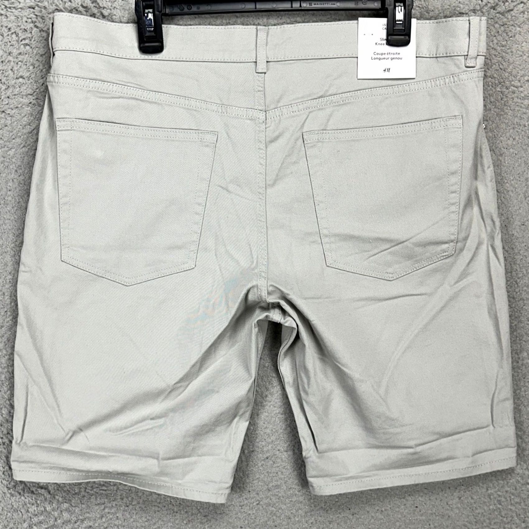 H&M H&M Men Khaki Shorts 38 Light Gray Flat Front Pocket Stretch Casual Slim Fit NEW Size US 38 / EU 54 - 2 Thumbnail