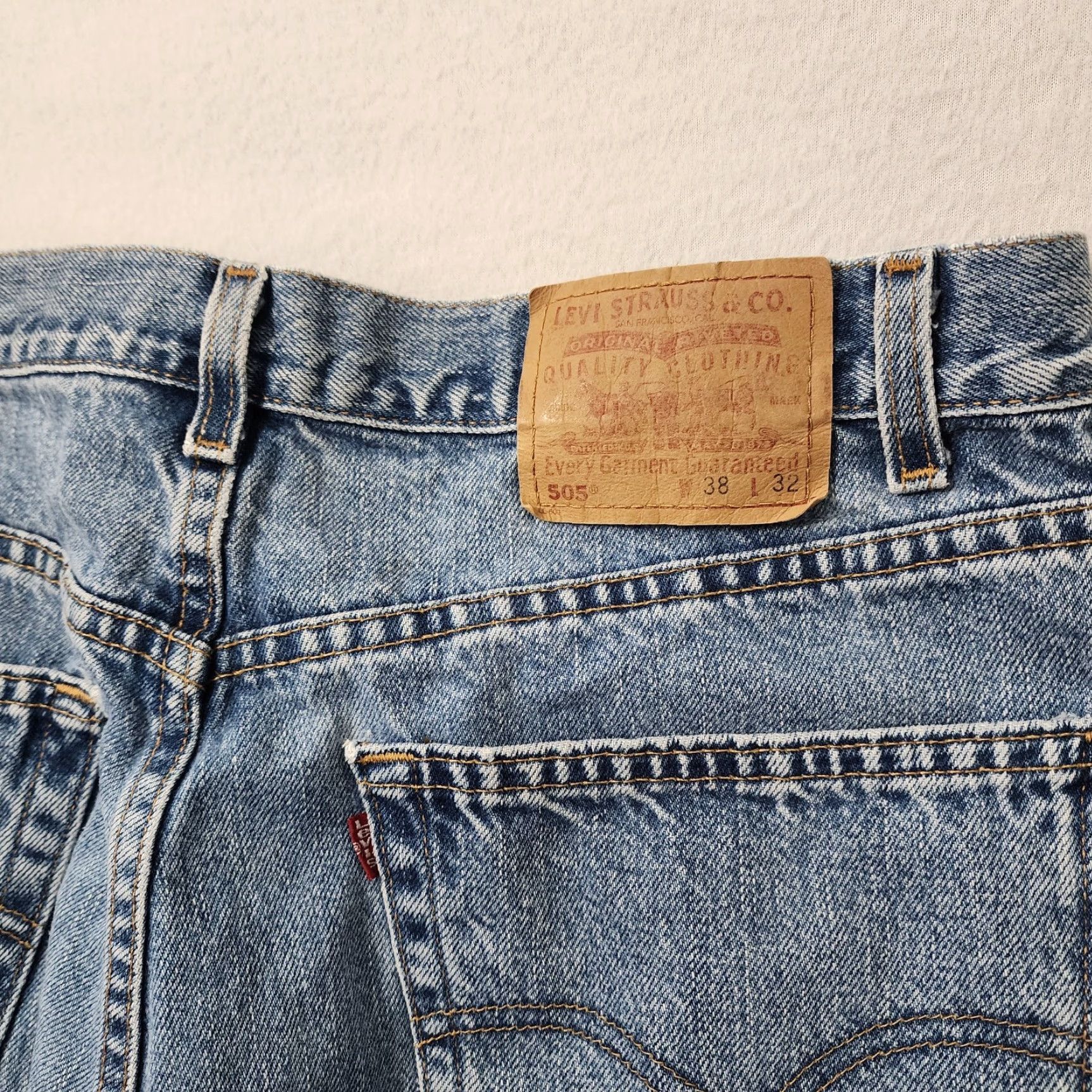 Levi's VINTAGE Levi's 505 Jeans Mens 36x31 Blue Straight Regular Workwear Distressed Grunge 90s Mens Jeans Regular Fit Blue 505 Levi's Size US 36 / EU 52 - 7 Thumbnail