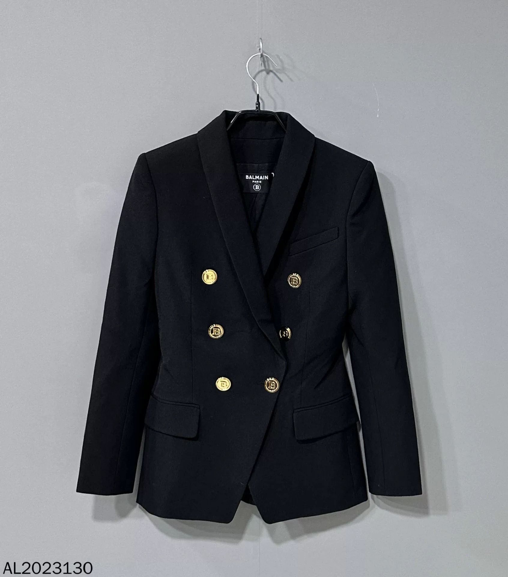 Balmain BALMAIN Gold Button Blazer Size XXS / US 00 / IT 34 - 1 Thumbnail