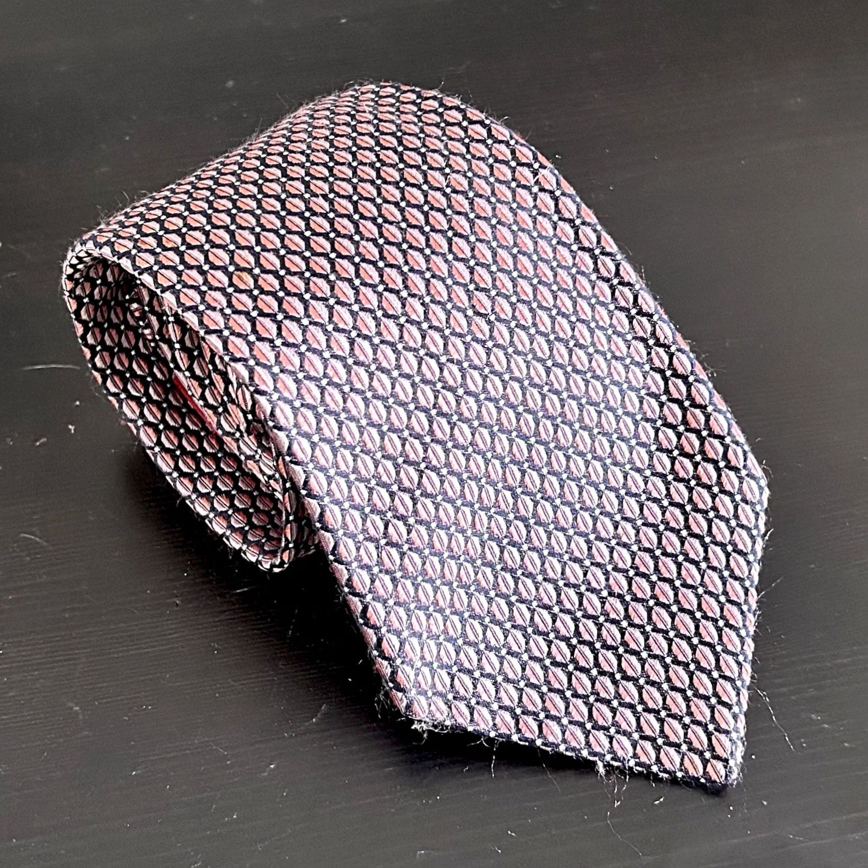 Isaia ISAIA Napoli 100% Silk Necktie Tie Geometric Pink Blue 3 3/4 x 60 Made in Italy Size ONE SIZE - 2 Thumbnail
