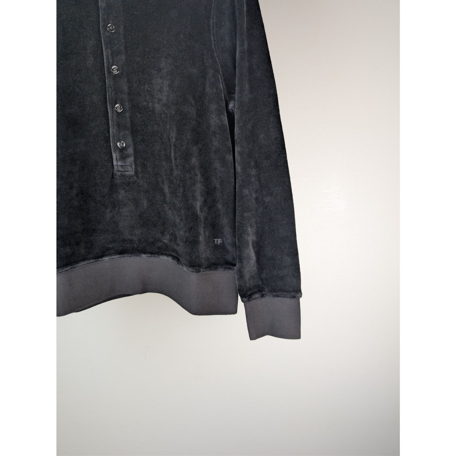 Tom Ford o1rshd1 Long Sleeve Velvet Polo Shirt in Black Size US M / EU 48-50 / 2 - 5 Thumbnail