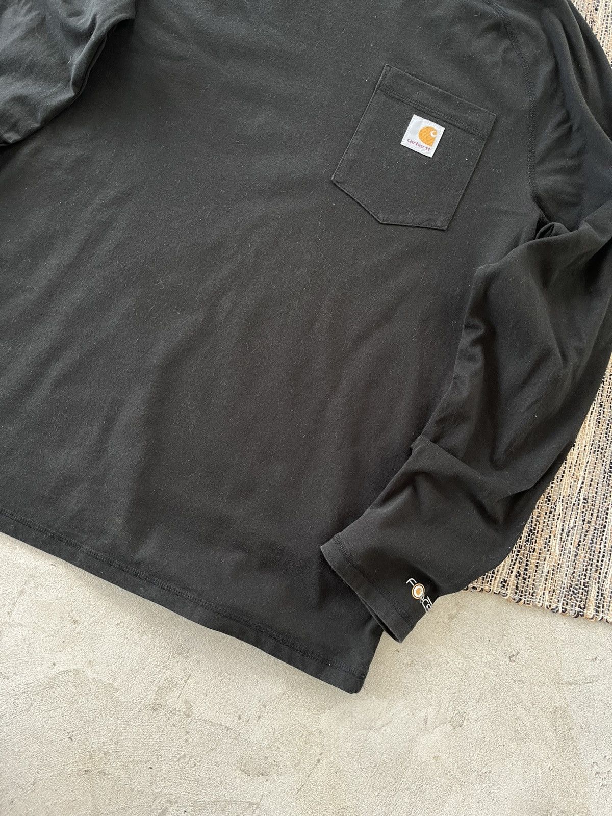 Carhartt × Vintage Vintage Carhartt Longsleeve TShirt Black Workwear faded tee Size US M / EU 48-50 / 2 - 5 Thumbnail