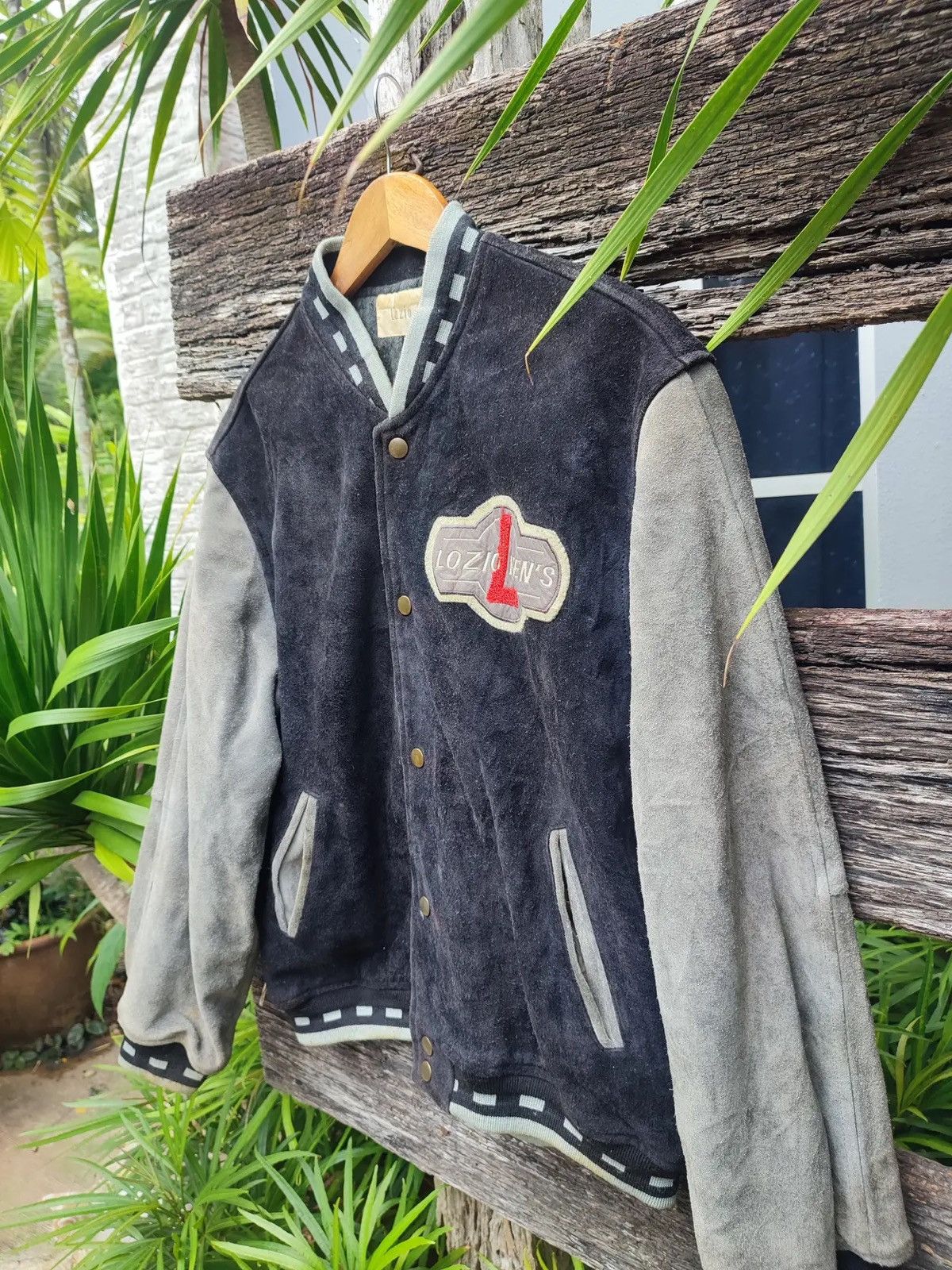 Vintage Rare 90s Lozio Men’s Suede Varsity Jacket Size US M / EU 48-50 / 2 - 6 Thumbnail