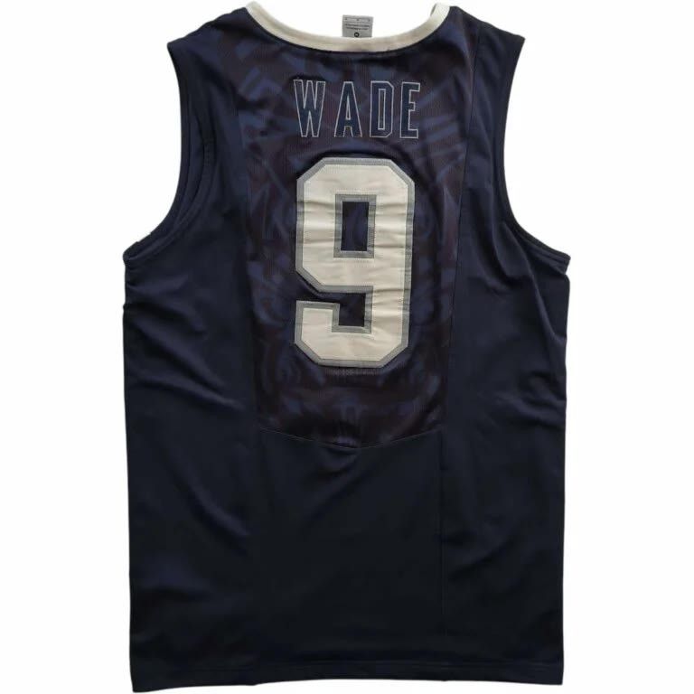 Nike Team USA Dwyane Wade Nike authentic NBA jersey size M Size US M / EU 48-50 / 2 - 2 Thumbnail