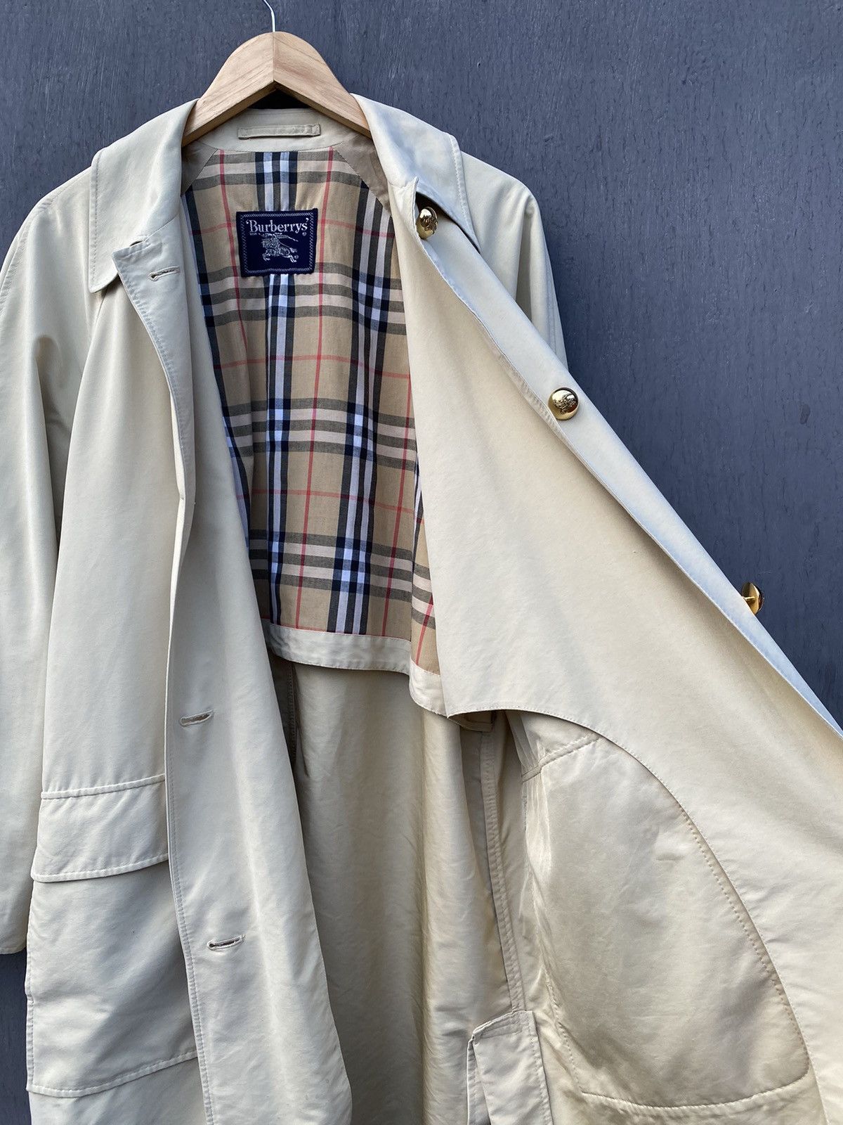 Burberry Burberrys Vintage wmns trench beige coat jacket size 42 Size M / US 6-8 / IT 42-44 - 9 Thumbnail
