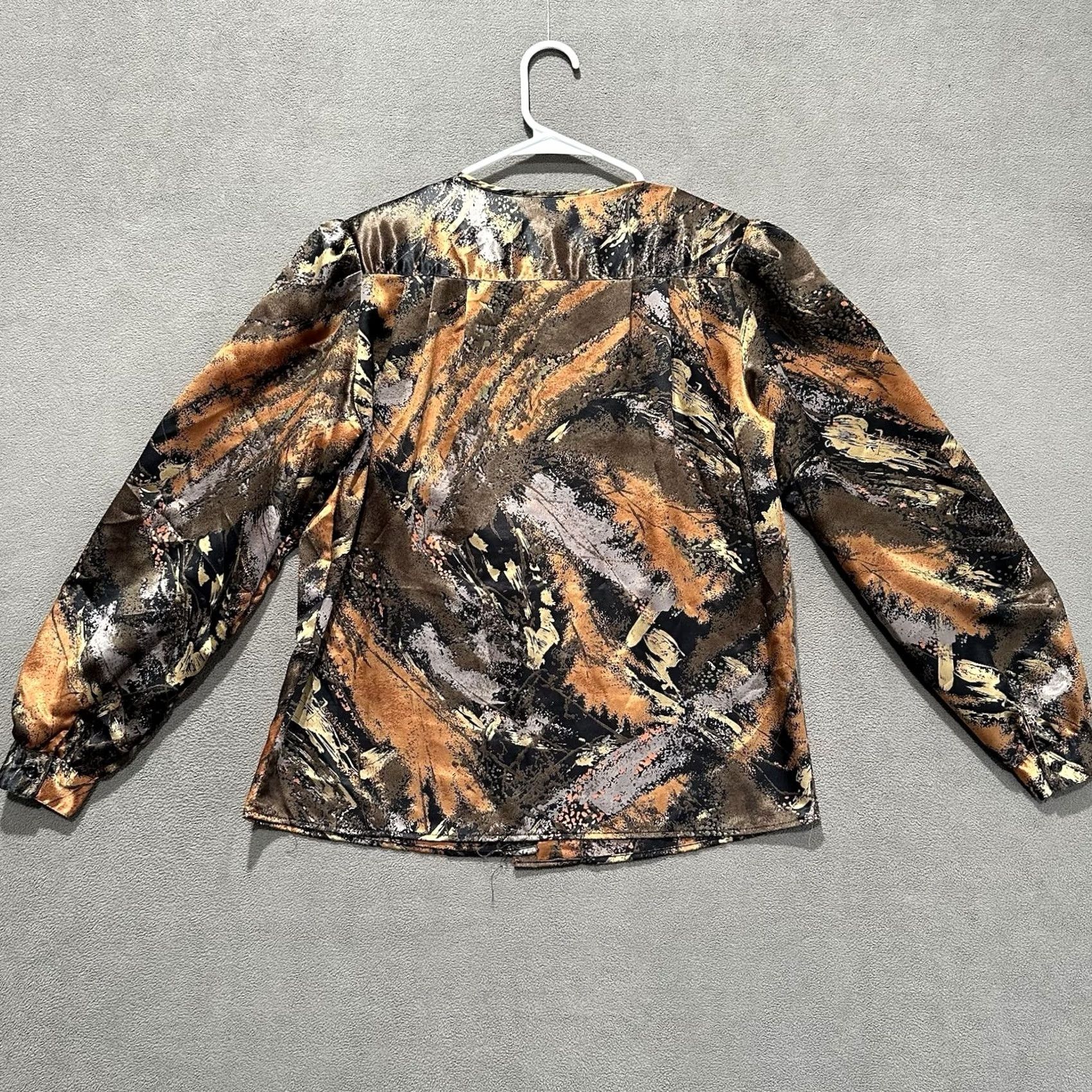 Vintage VINTAGE Greg Adams Shirt Womens 8 Bronze Black Geometric Abstract Button Front EUC Size M / US 6-8 / IT 42-44 - 2 Thumbnail