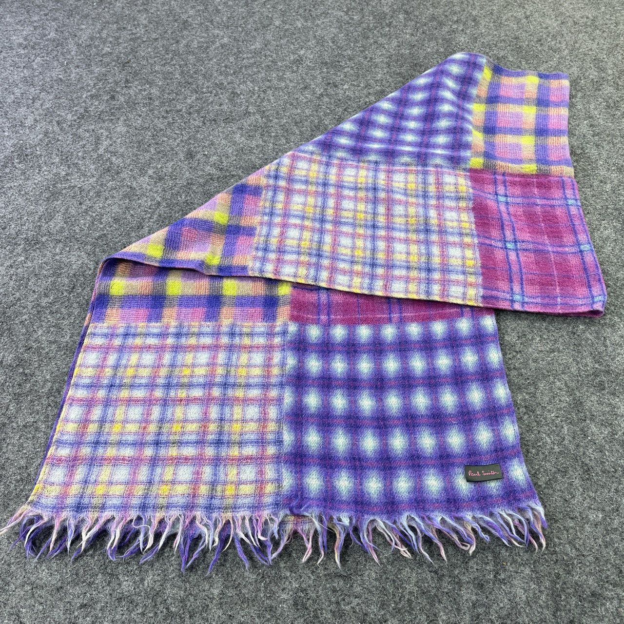 Paul Smith Paul Smith Stole / Scarf / Muffler / Neckwear T377 Size ONE SIZE - 2 Thumbnail