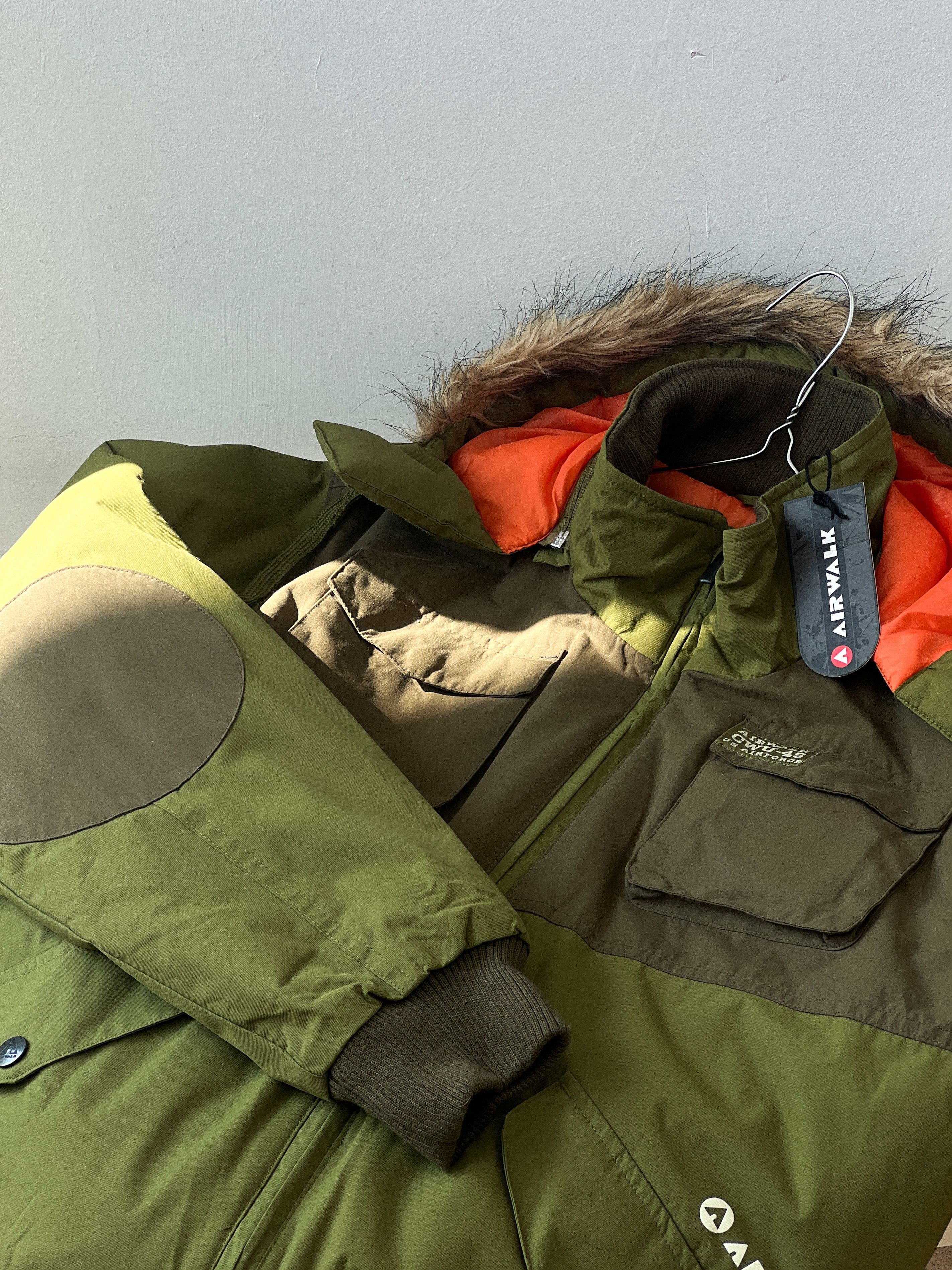 Airwalk AirWalk winter vintage Men`s jacket Size US L / EU 52-54 / 3 - 2 Thumbnail