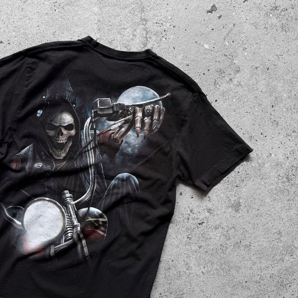 Vintage Vintage Spiral Biker Motorcycle Skull Grim Reaper T-Shirt Size US L / EU 52-54 / 3 - 4 Thumbnail