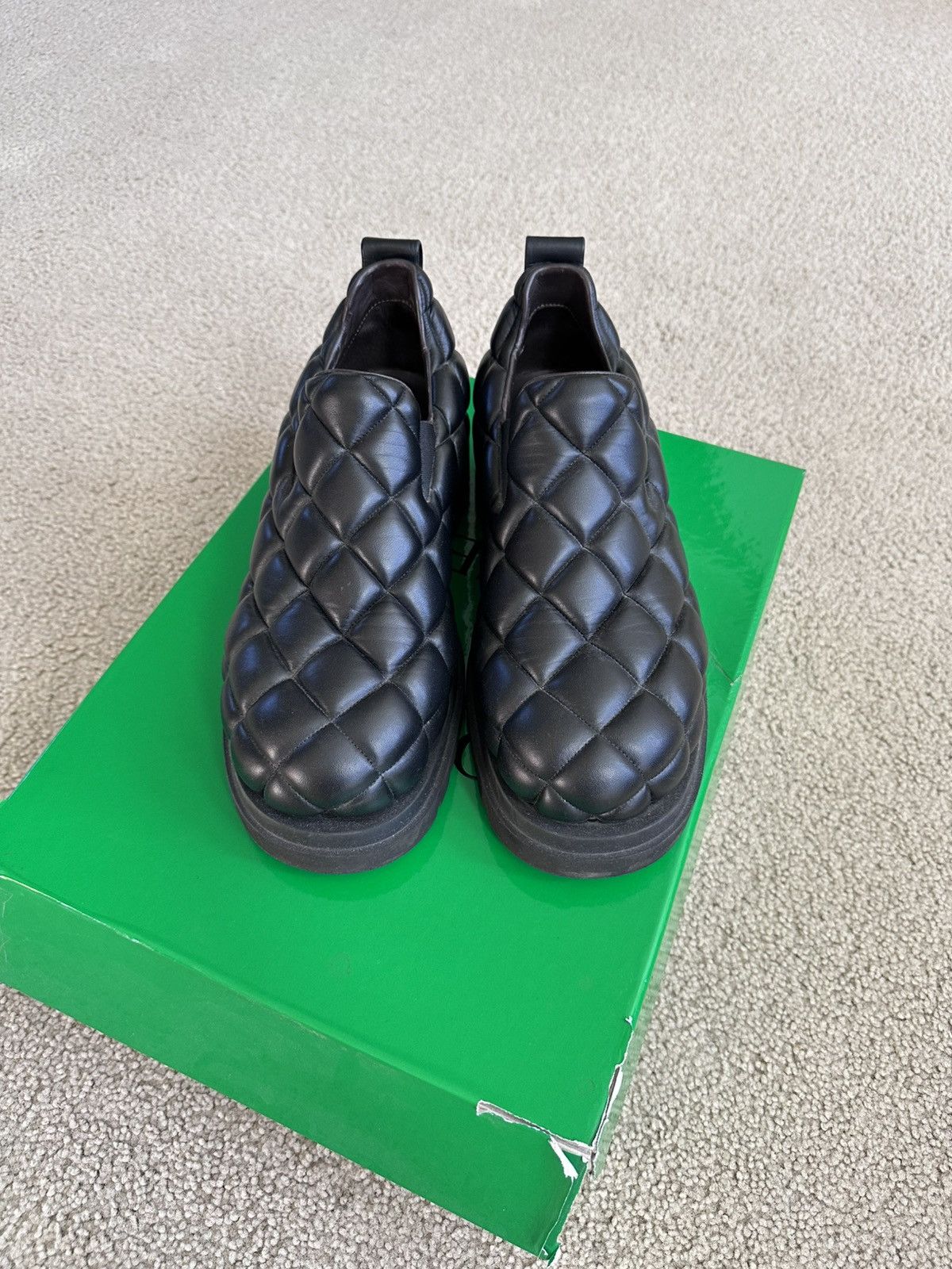 Bottega Veneta Bottega Veneta Quilted Slip-On Shoes in Black Size 41 Size US 8 / EU 41 - 2 Thumbnail