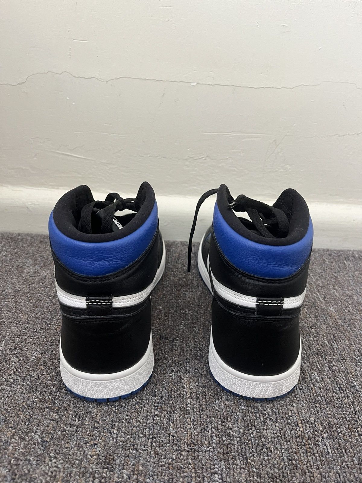 Nike Air Jordan 1 Retro High OG 'Royal Toe' US 7.5 Size US 7.5 / EU 40-41 - 6 Thumbnail