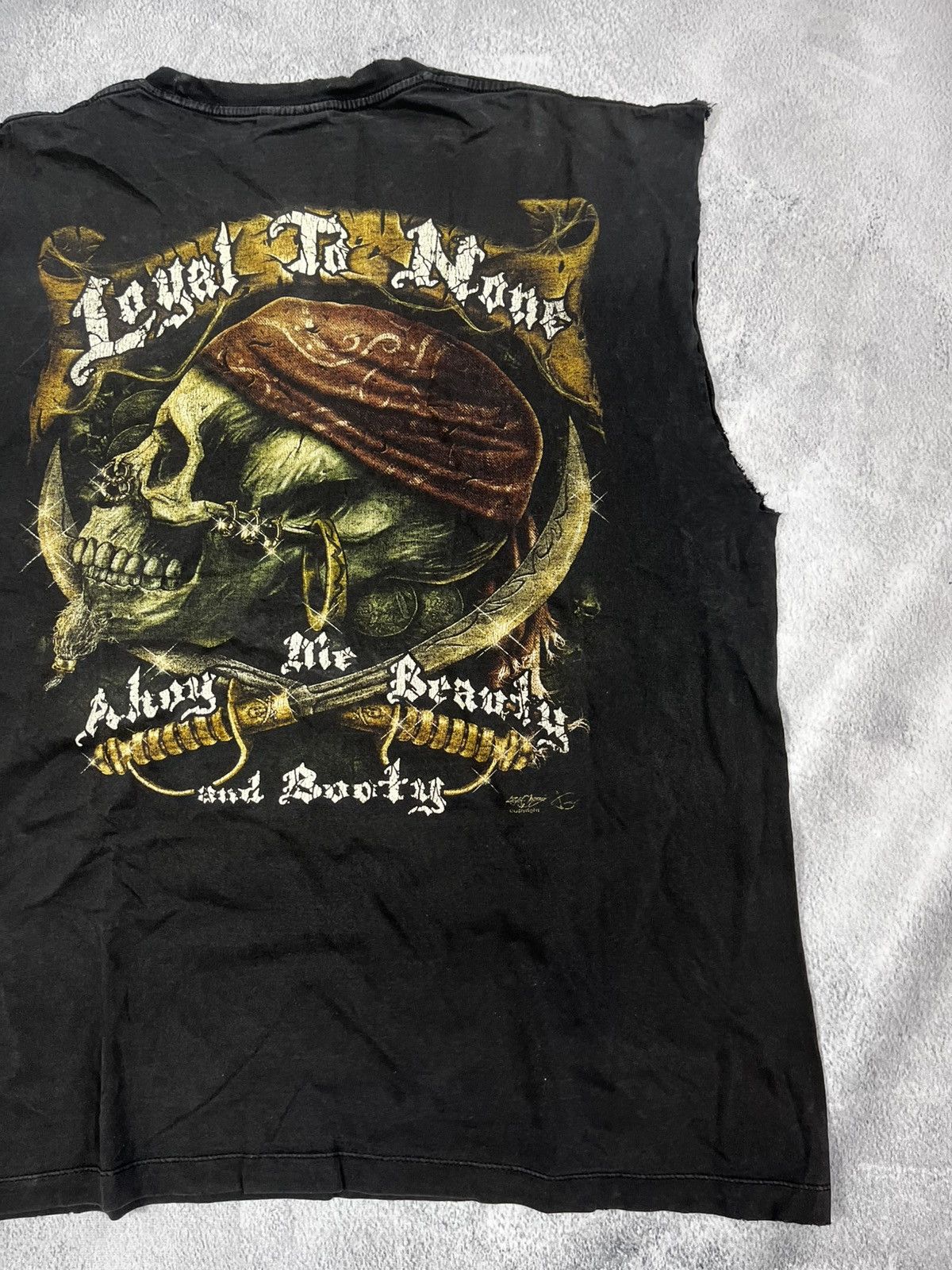 Band Tees Vintage 90s Loyal to None pirates big logo tank top size XXL Size US XXL / EU 58 / 5 - 10 Thumbnail