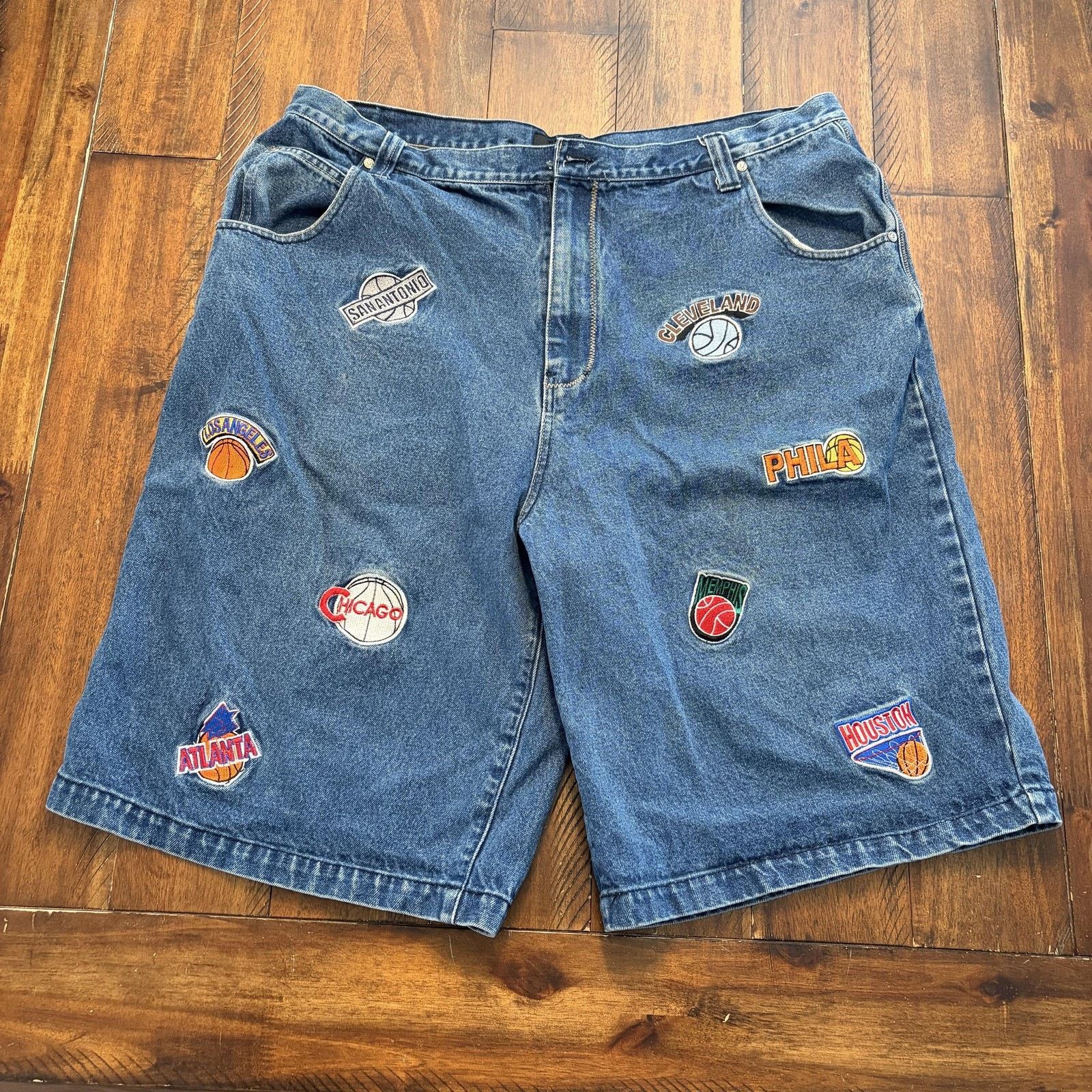 Vintage Y2K Hip Hop NBA Teams Denim Shorts Mens 42 Blue NBA Size US 42 / EU 58 - 2 Thumbnail
