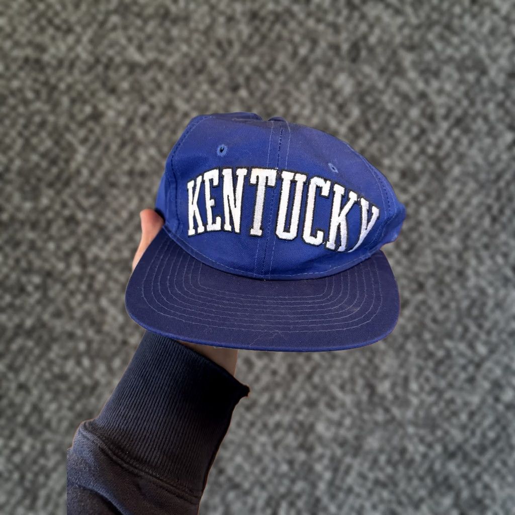 Starter VINTAGE Kentucky Starters Blue Twill Arch SnapBack Hat Cap NCAA Sports Starter Size ONE SIZE - 1 Thumbnail