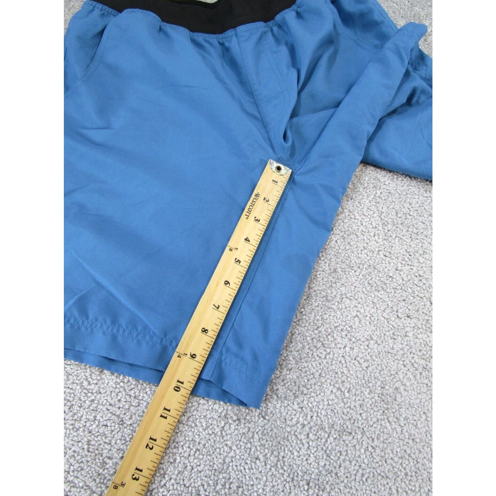 Prana prAna Shorts Mens Medium Athletic Blue Lightweight Linerless Gym Workout Stain on Inner Thigh - Preowned Outdoor Sports Logo Activewear Mens Size US 31 - 3 Thumbnail