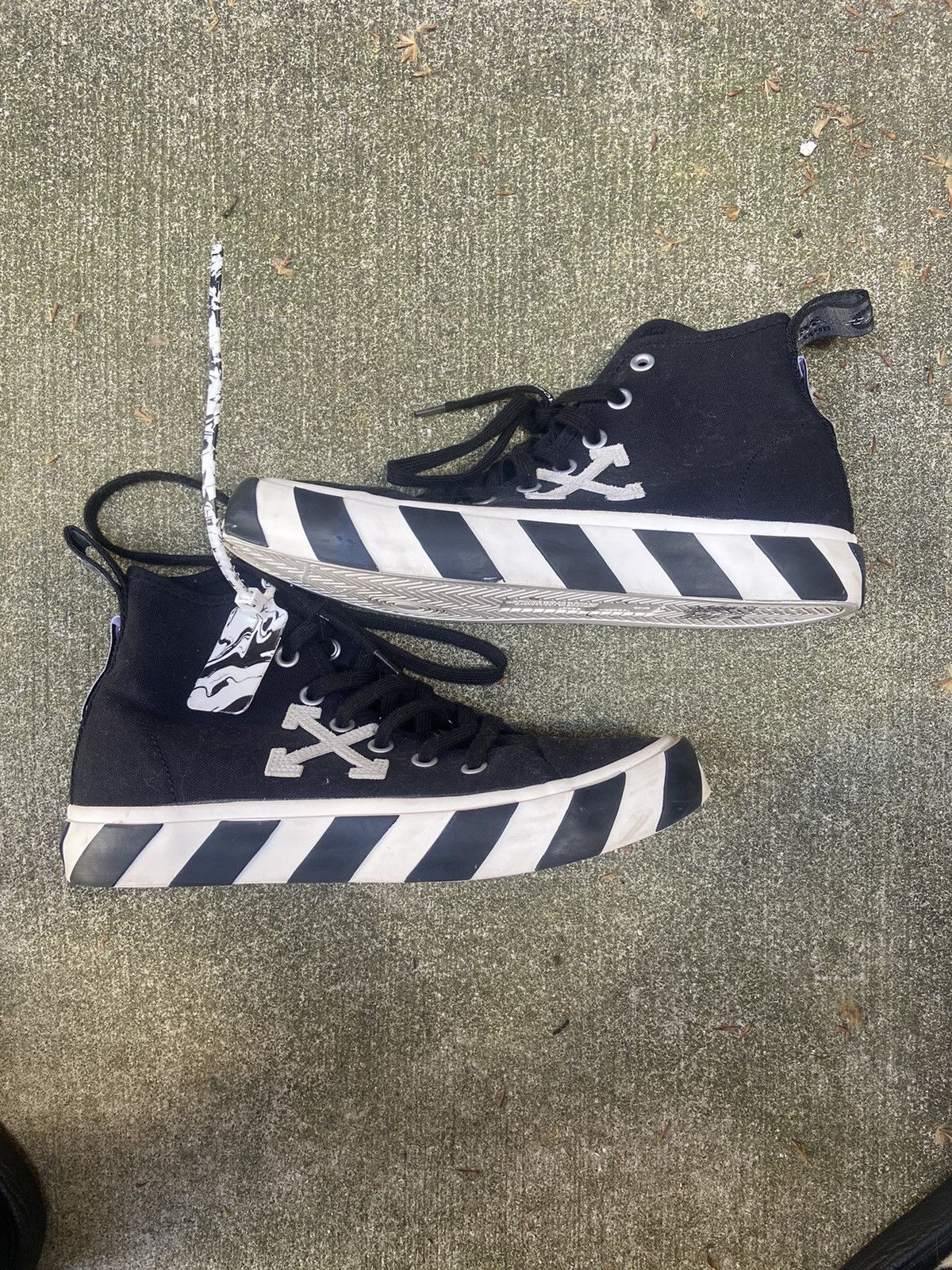 Off-White Off White Vulc Mid Size US 8 / EU 41 - 1 Thumbnail