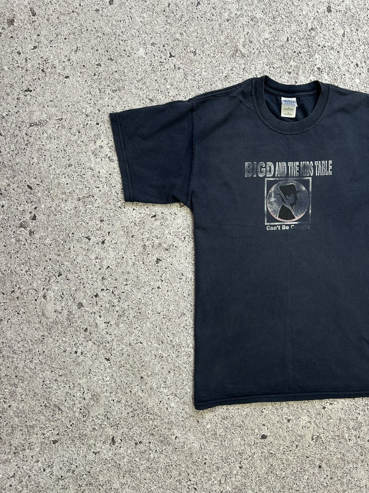 Band Tees × Vintage Vintage 1999 Big And The Kids Table Can't Be Caught T-Shirt Size US M / EU 48-50 / 2 - 4 Thumbnail