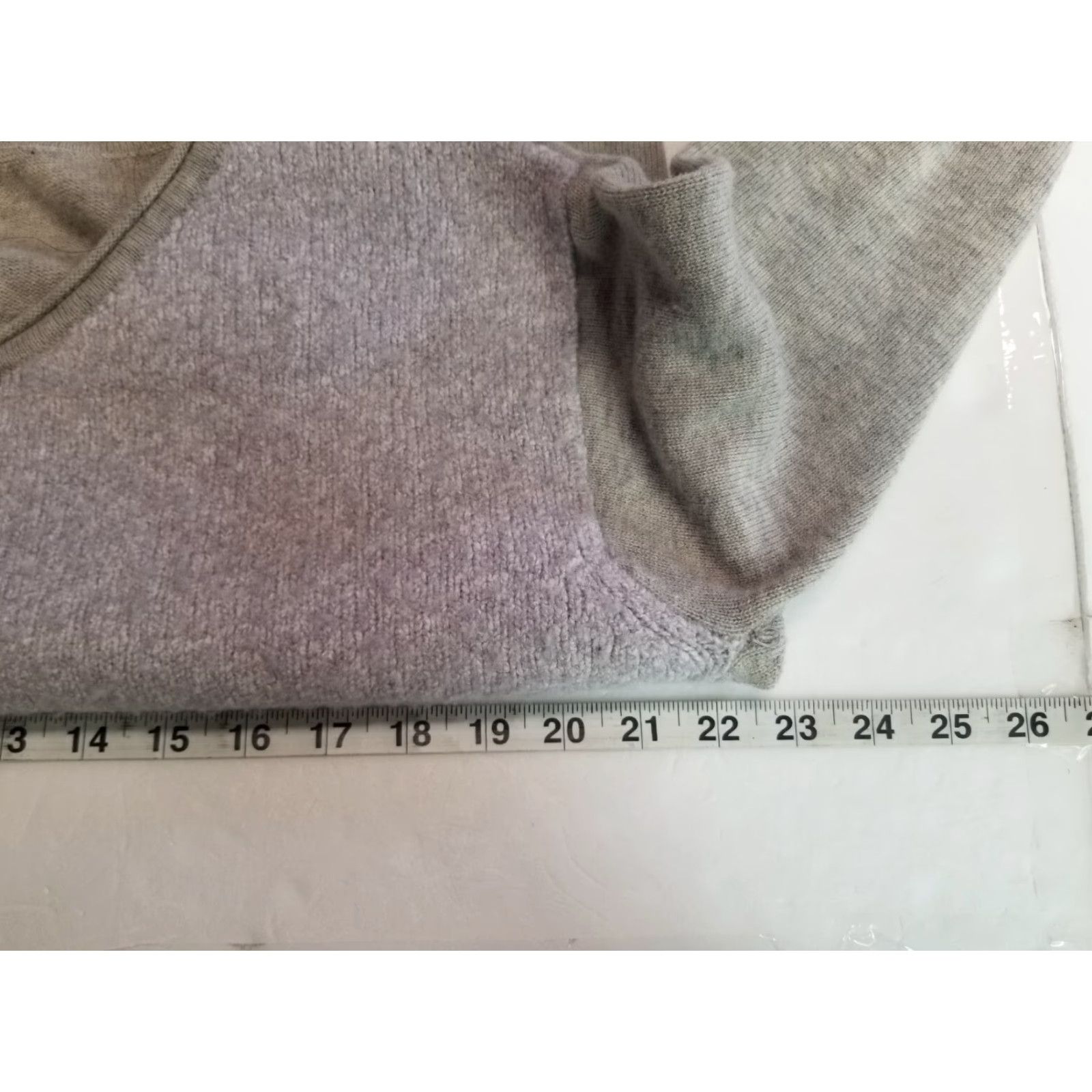 Athleta Athleta Sweatshirt Womens Long Sleeve Crewneck Pullover Gray Wool Blend Large Size L / US 10 / IT 46 - 4 Thumbnail