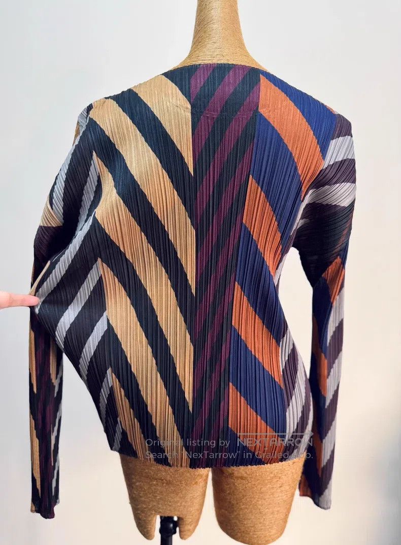 Issey Miyake Issey Miyake Color Block Pleated Stretch Top Size L / US 10 / IT 46 - 4 Thumbnail