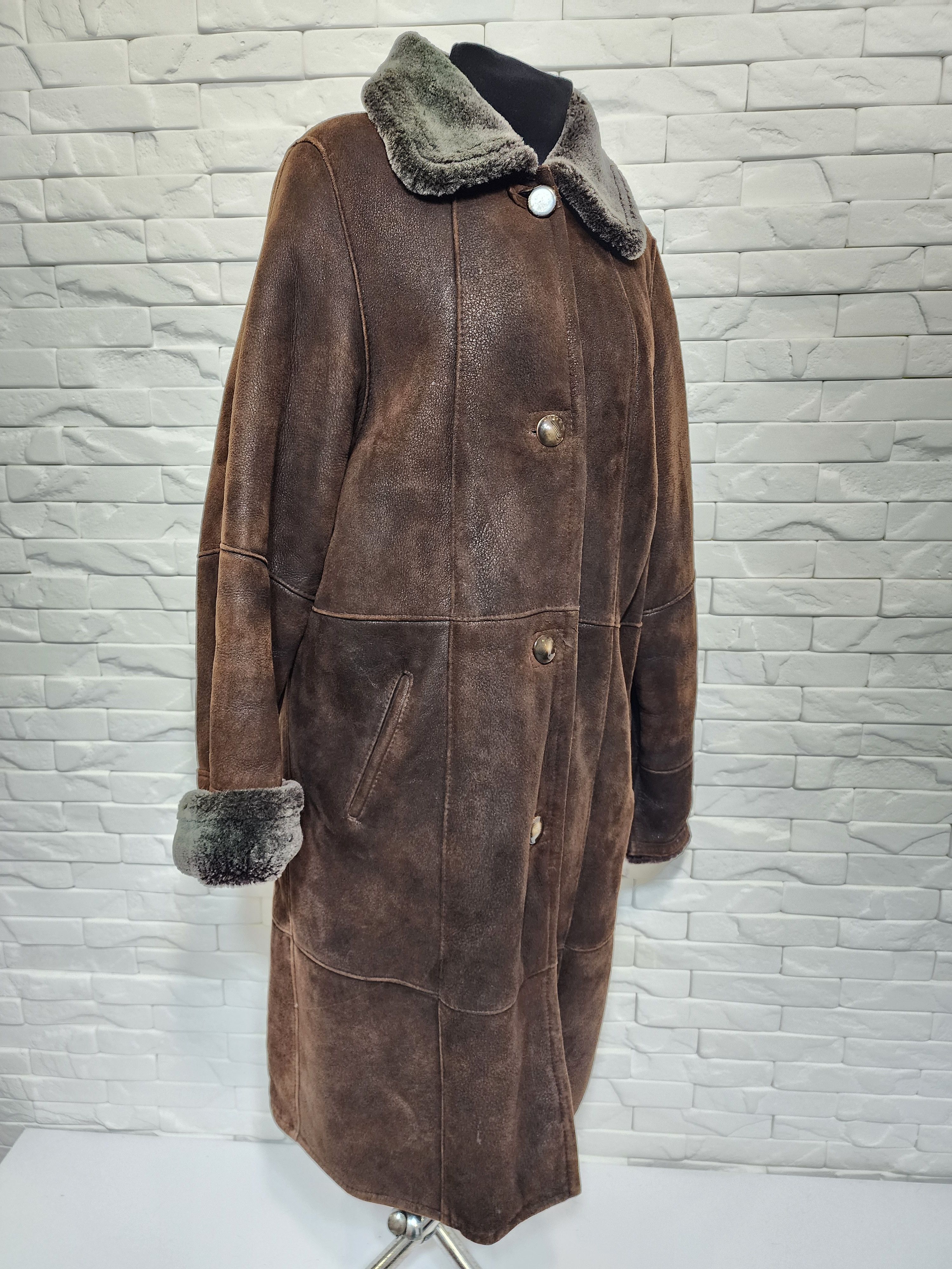 Genuine Leather Brown Sheepskin Coat: Women's Genuine Fur Winter Coat Size XL / US 12-14 / IT 48-50 - 2 Thumbnail