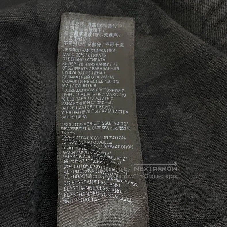 Balenciaga Balenciaga Black Logo Letter Print Cotton Round Neck Short Size US S / EU 44-46 / 1 - 8 Thumbnail