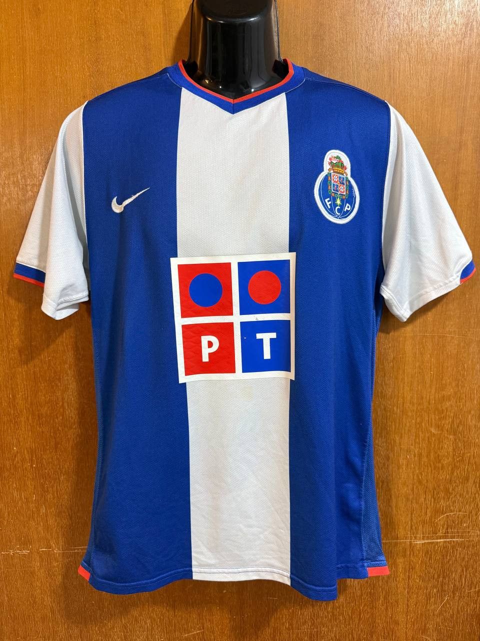Nike VINTAGE NIKE 2006/07 FC Porto Home Football Shirt Size US M / EU 48-50 / 2 - 1 Thumbnail