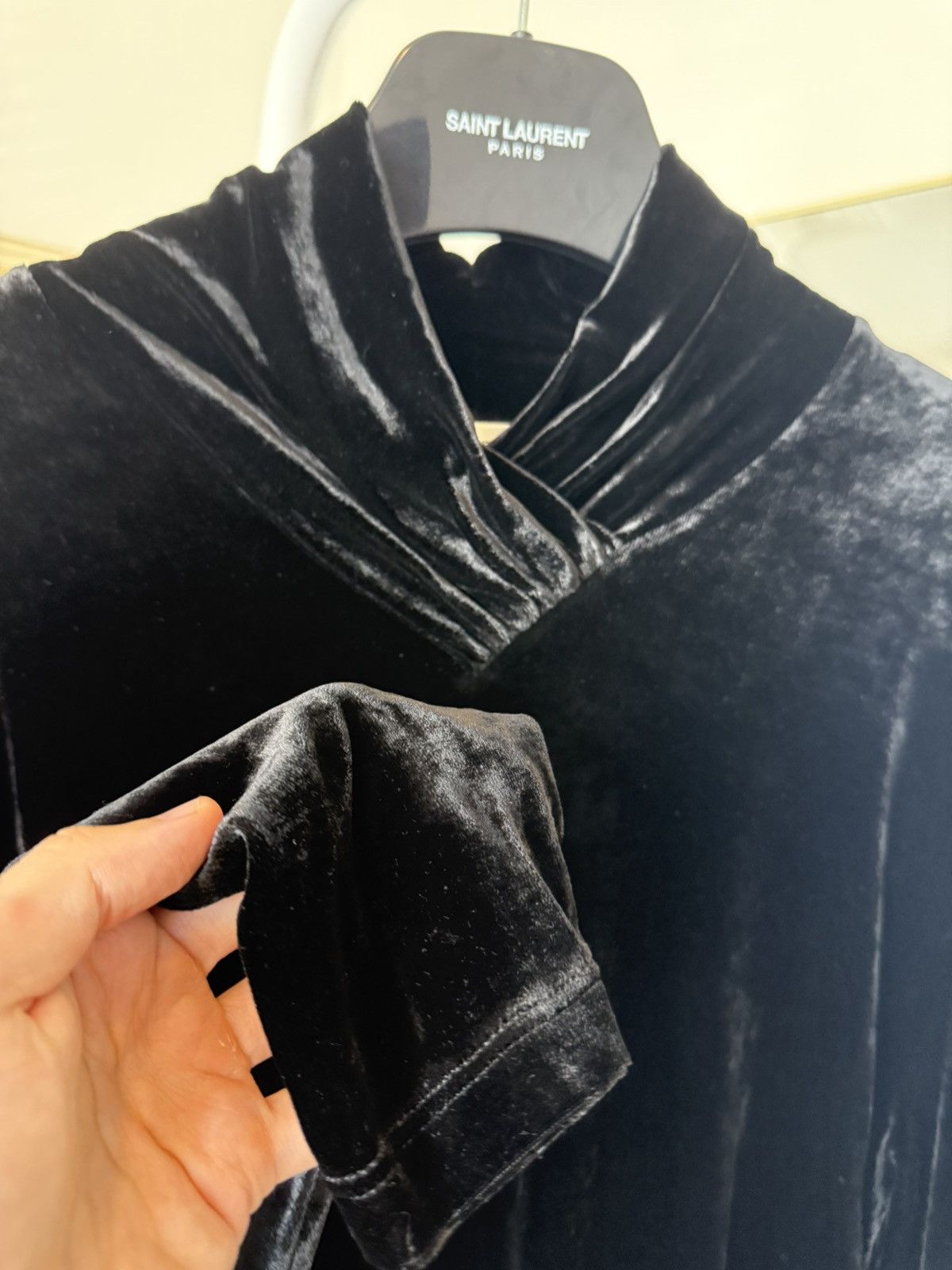 Saint Laurent Paris FW23 Saint Laurent Black Shoulder Padded Velvet Top Size US XL / EU 56 / 4 - 7 Thumbnail