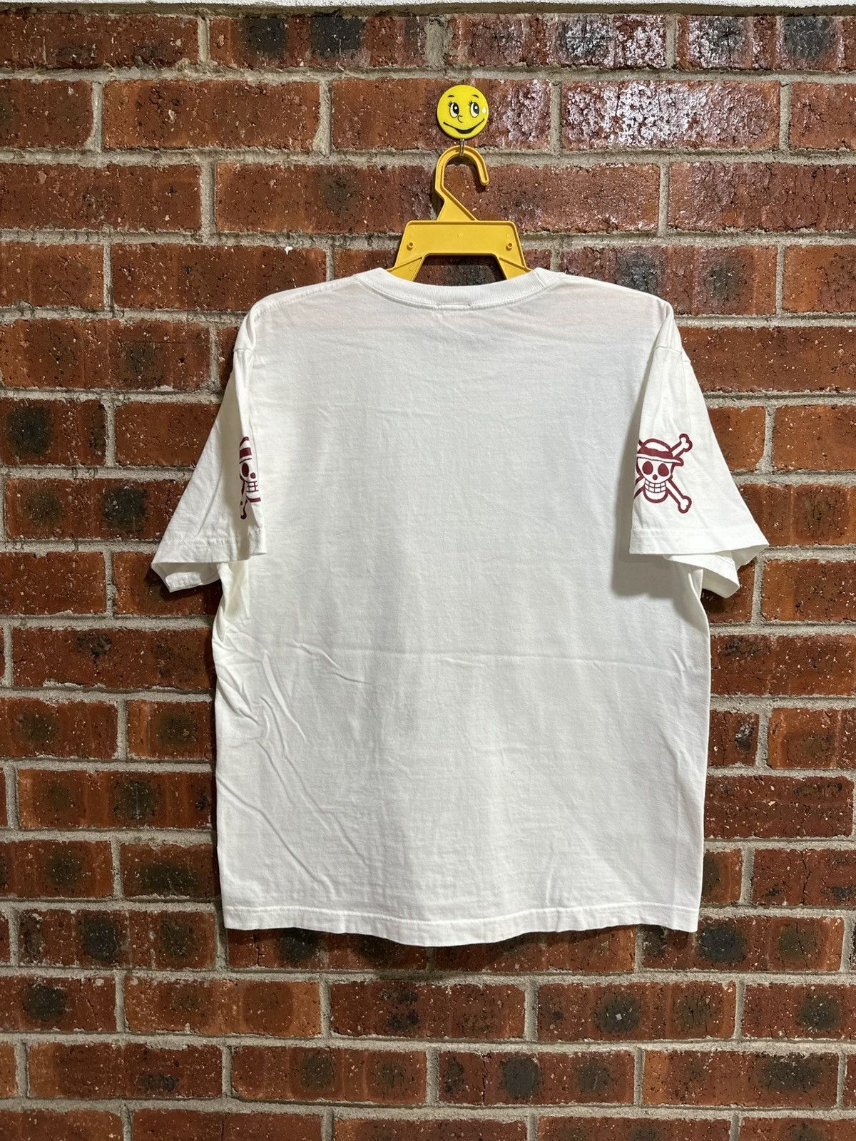 Japanese Brand × One Piece × Vintage Vintage Straw Hat Fleet Monkey D Luffy Faded Tee Size US L / EU 52-54 / 3 - 7 Thumbnail