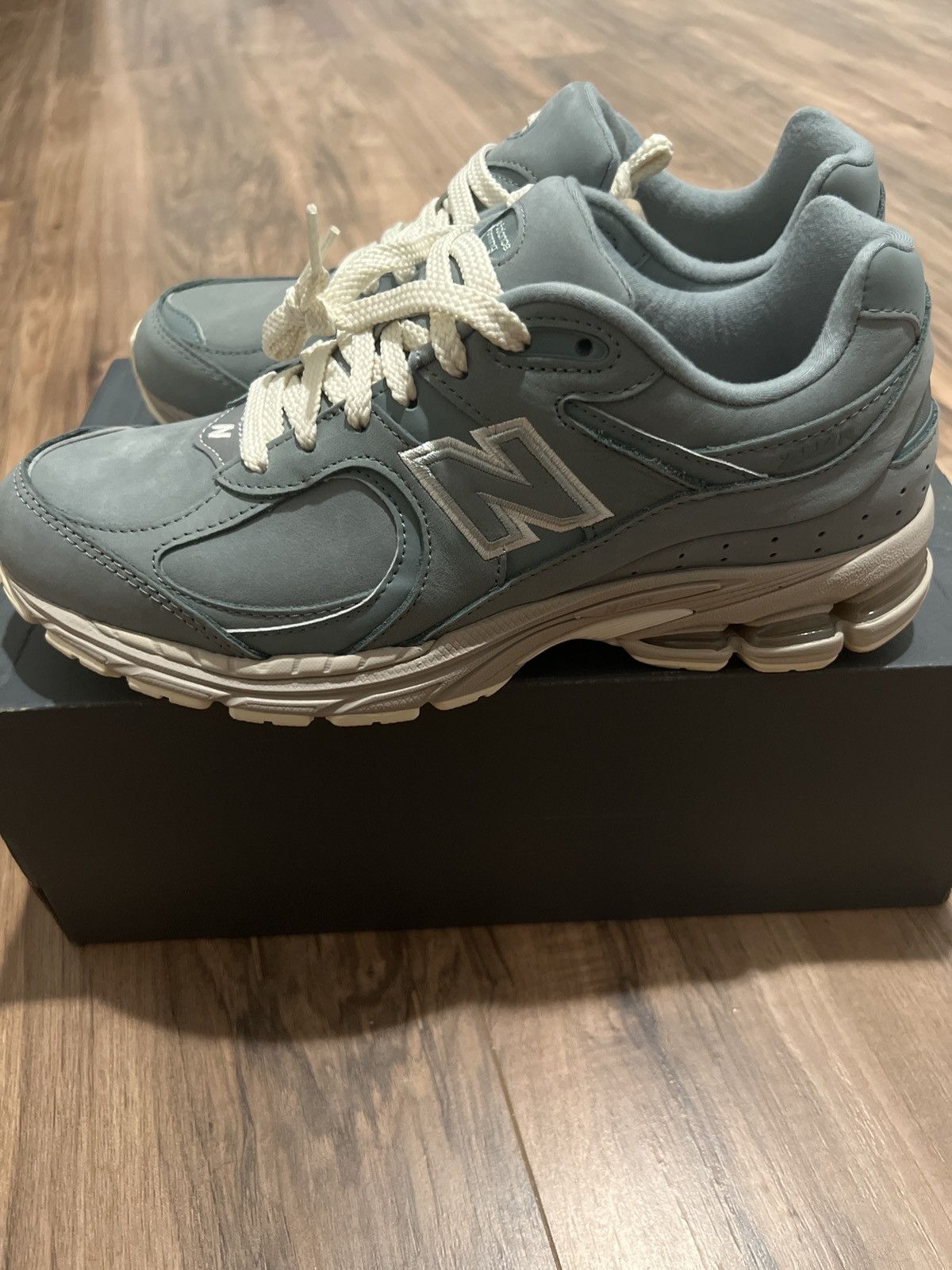Kith × New Balance New Balance Kith 2002r Size US 9 / EU 42 - 3 Thumbnail