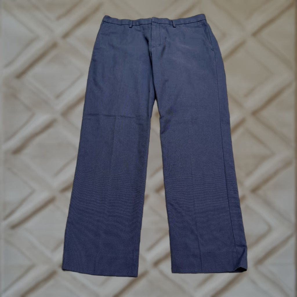 Banana Republic Banana Republic Non Iron Modern Slim Fit Dress Pants Mens 32x30 Navy Blue Work Size US 32 / EU 48 - 1 Thumbnail