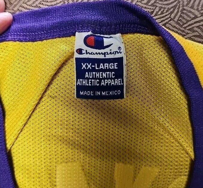 Champion Vintage NBA Kobe Bryant Champion Lakers Jersey Size XXL #8 Size ONE SIZE - 6 Thumbnail