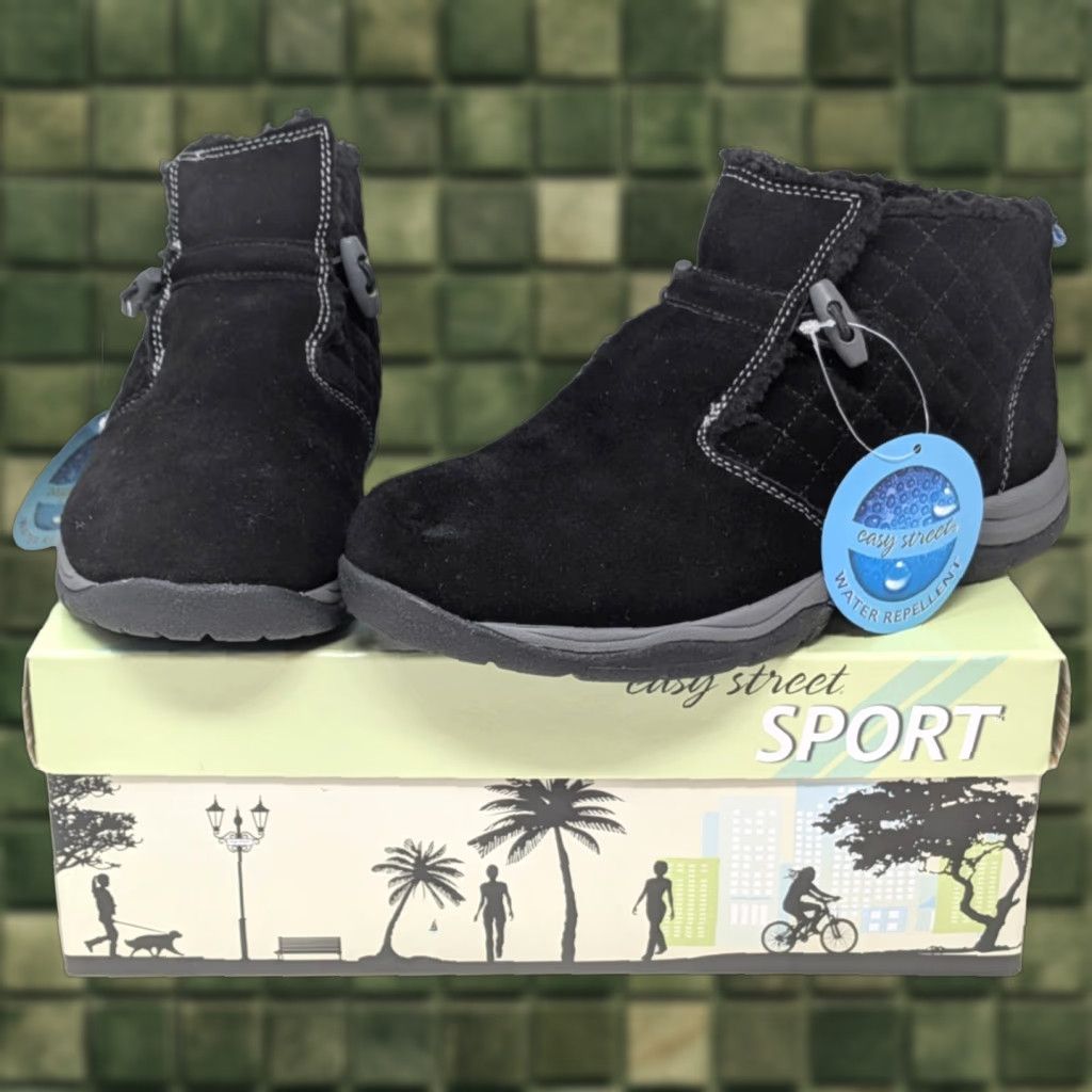 Vintage Easy Street Sport Felicia Wide 8 W Womens Black Suede Booties Boots Bootie Shoe NWT Size US 8 / IT 38 - 1 Thumbnail