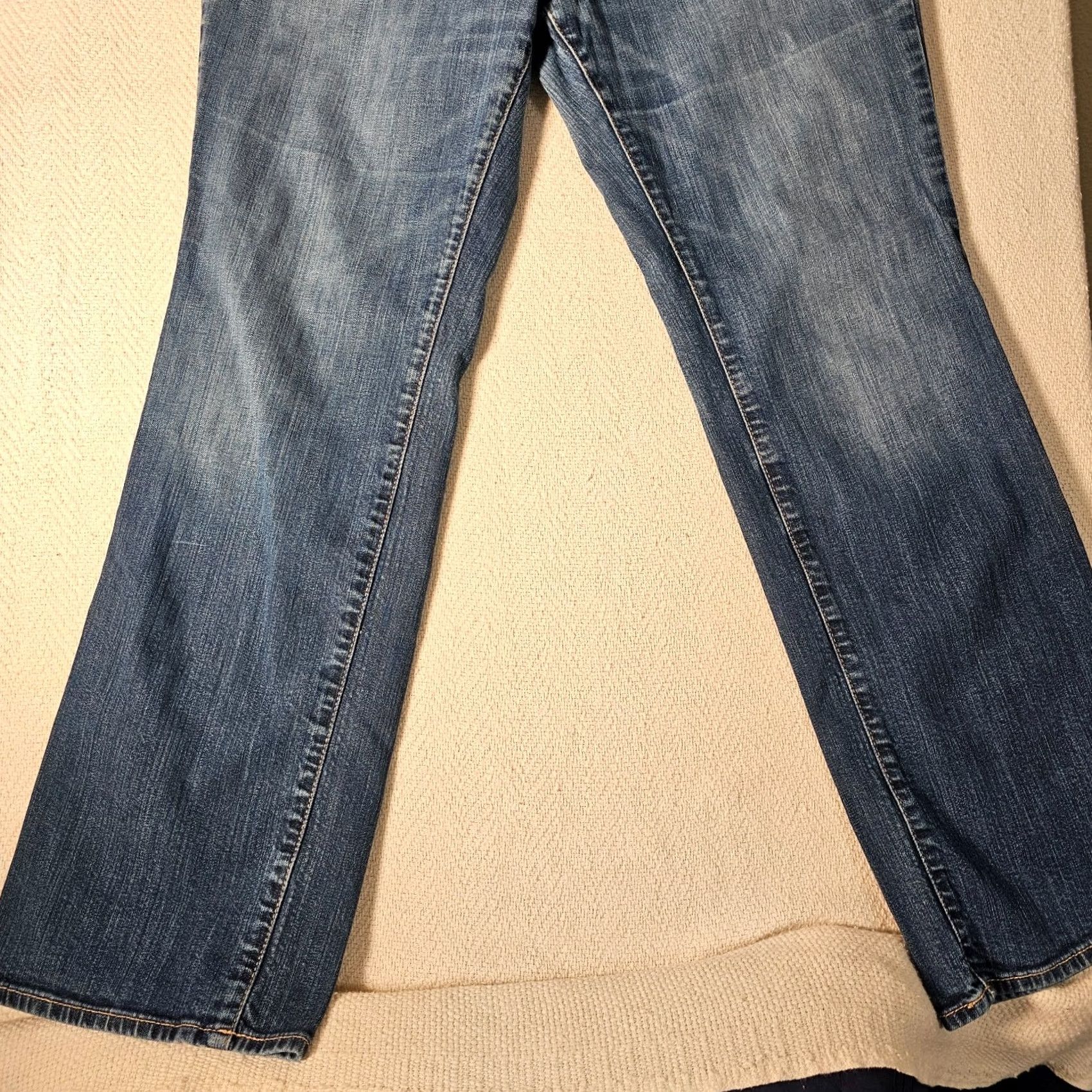 Eddie Bauer Eddie Bauer Jeans Women 16 Blue Dark Wash Straight 5-Pocket Denim Natural Fit Size 38" / US 16 / IT 52 - 2 Thumbnail