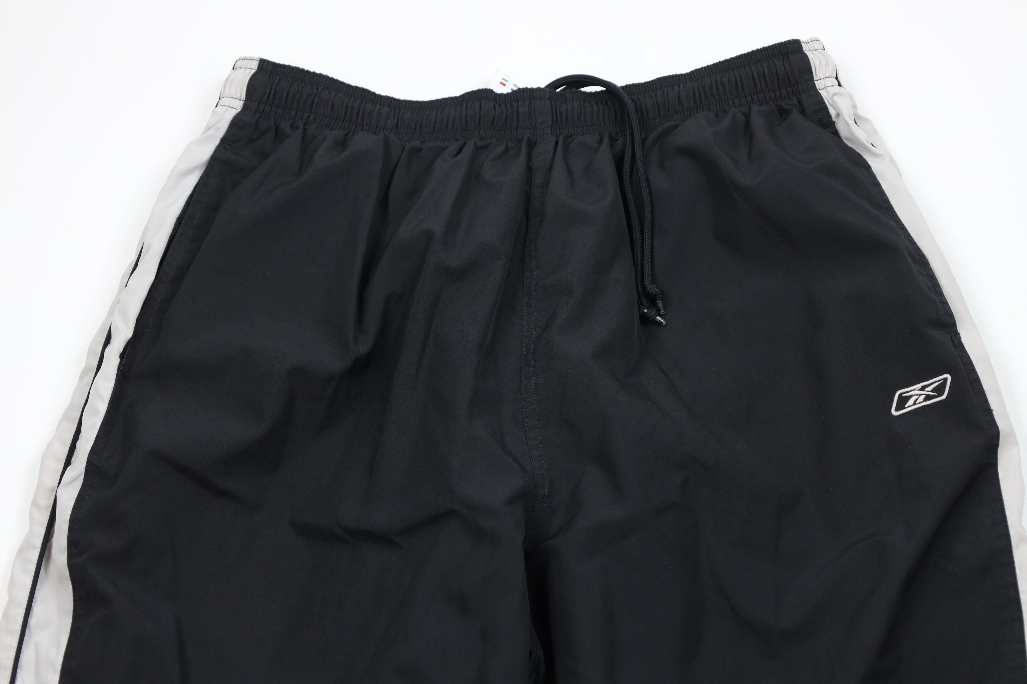 Reebok Vintage Reebok Block Lined Wide Leg Windbreaker Pants Black Size US 38 / EU 54 - 2 Thumbnail