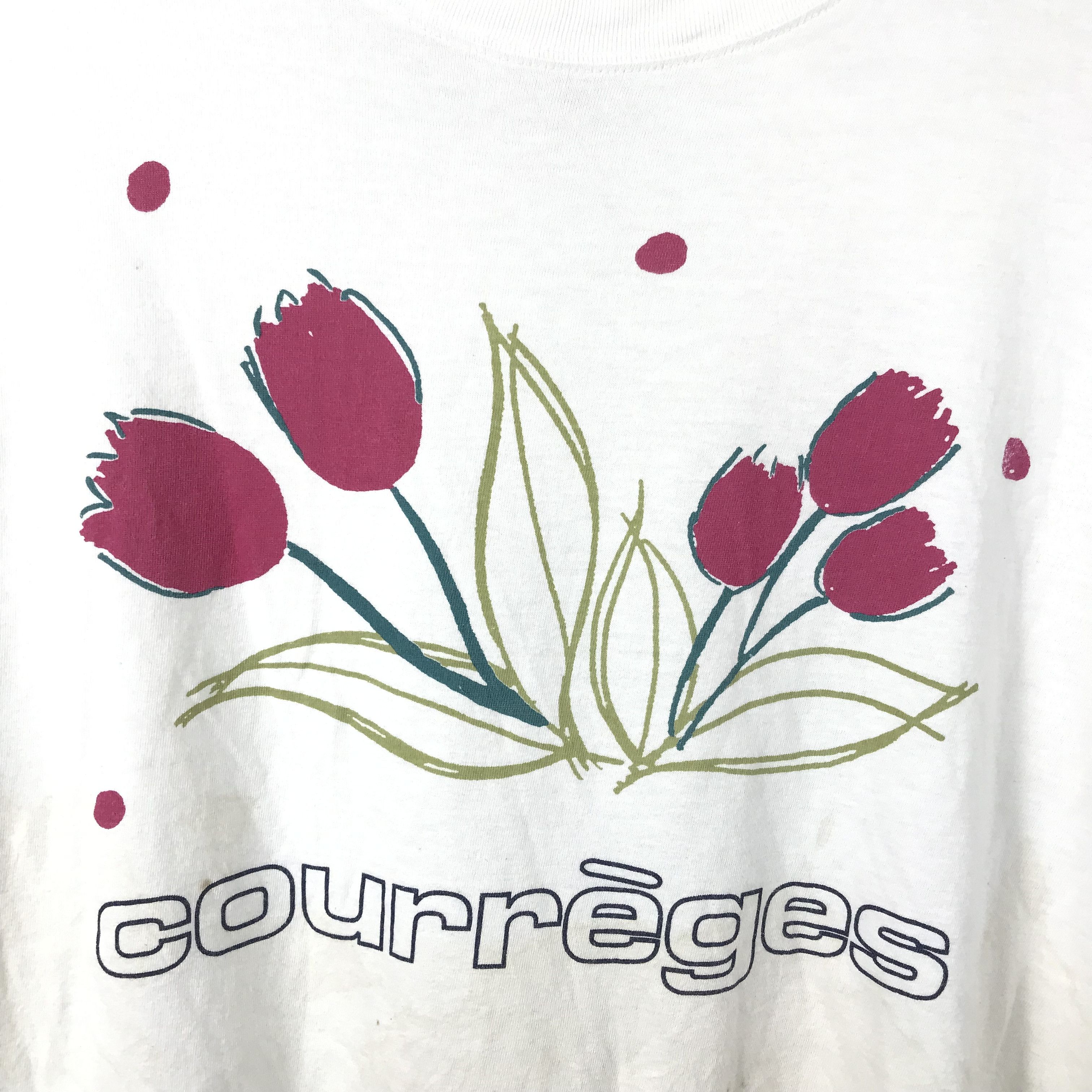 Courreges Vintage Courreges Spell Out Logo White Tee Size US L / EU 52-54 / 3 - 4 Thumbnail