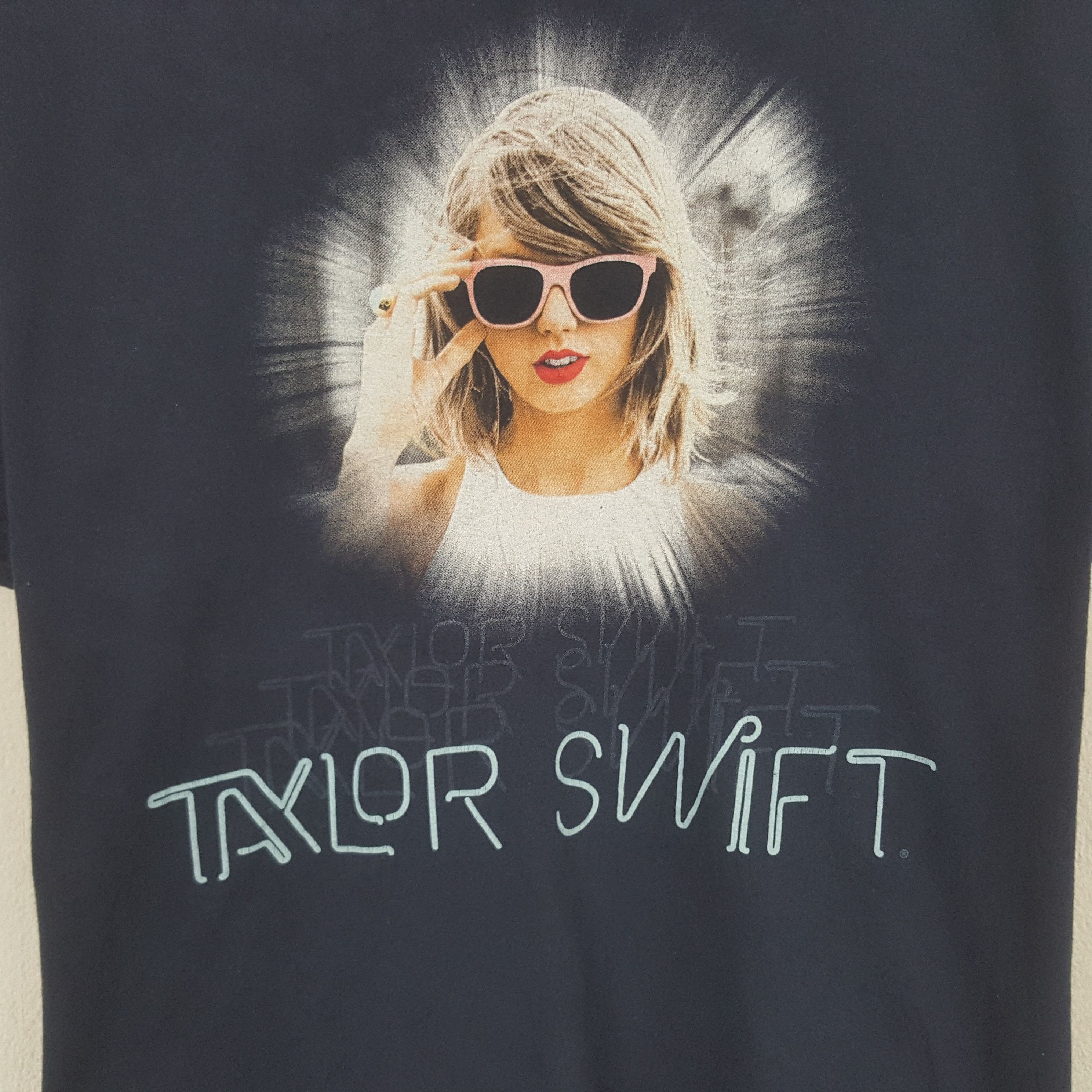 Other Taylor Swift American Singer 1989 Tour Tshirt Size US M / EU 48-50 / 2 - 2 Thumbnail