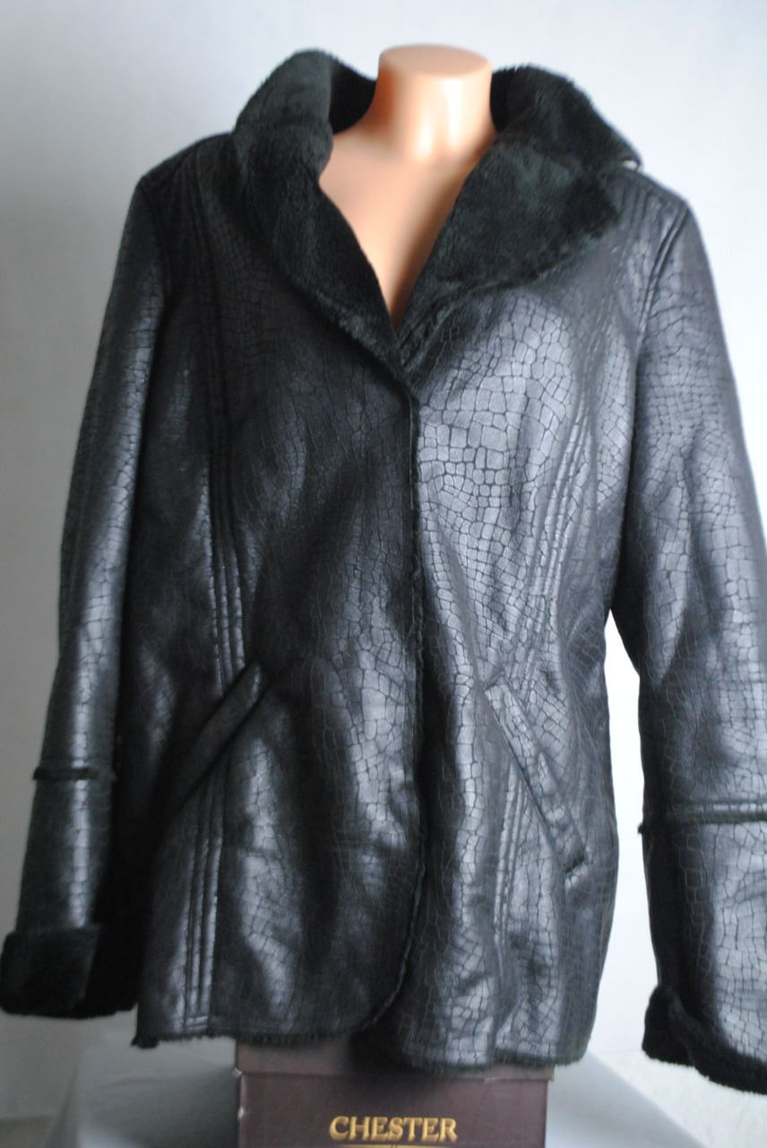 Other Women’s Shearling Coat Size M / US 6-8 / IT 42-44 - 1 Thumbnail