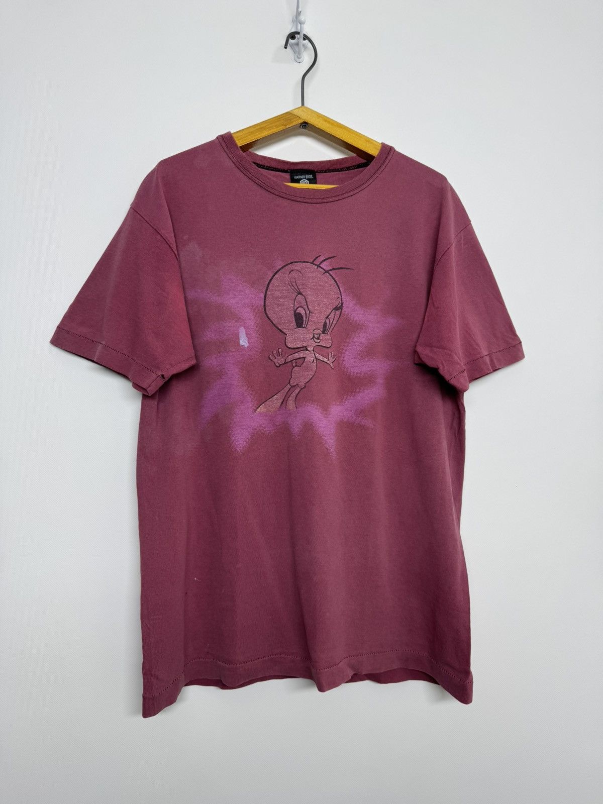 Warner Bros Vintage 1996 Warner Bros tweety tee shirt Size US M / EU 48-50 / 2 - 5 Thumbnail