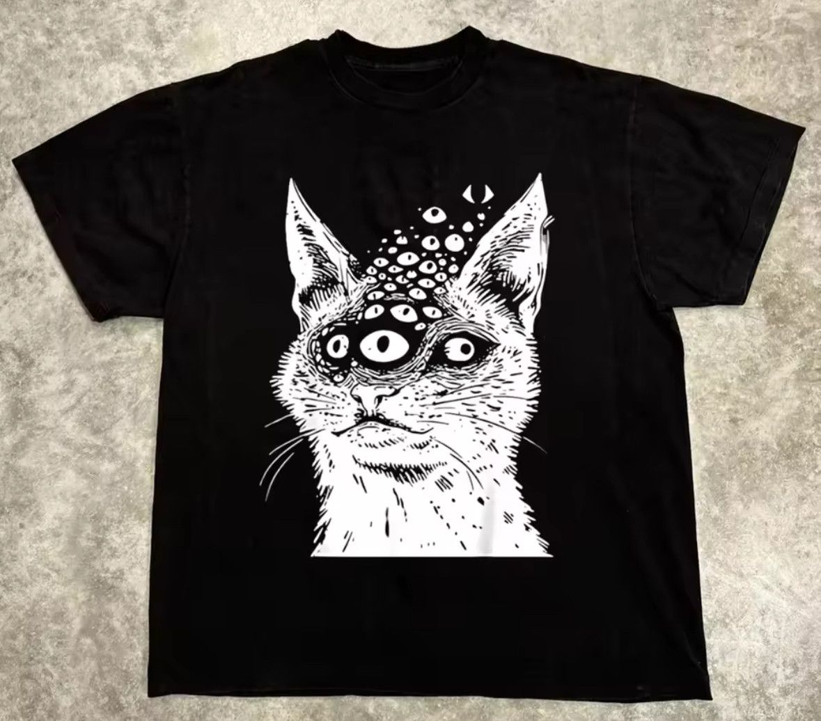 Japanese Brand Street Vintage Scary Gothic Cat Punk Print T-Shirt Size US S / EU 44-46 / 1 - 1 Thumbnail