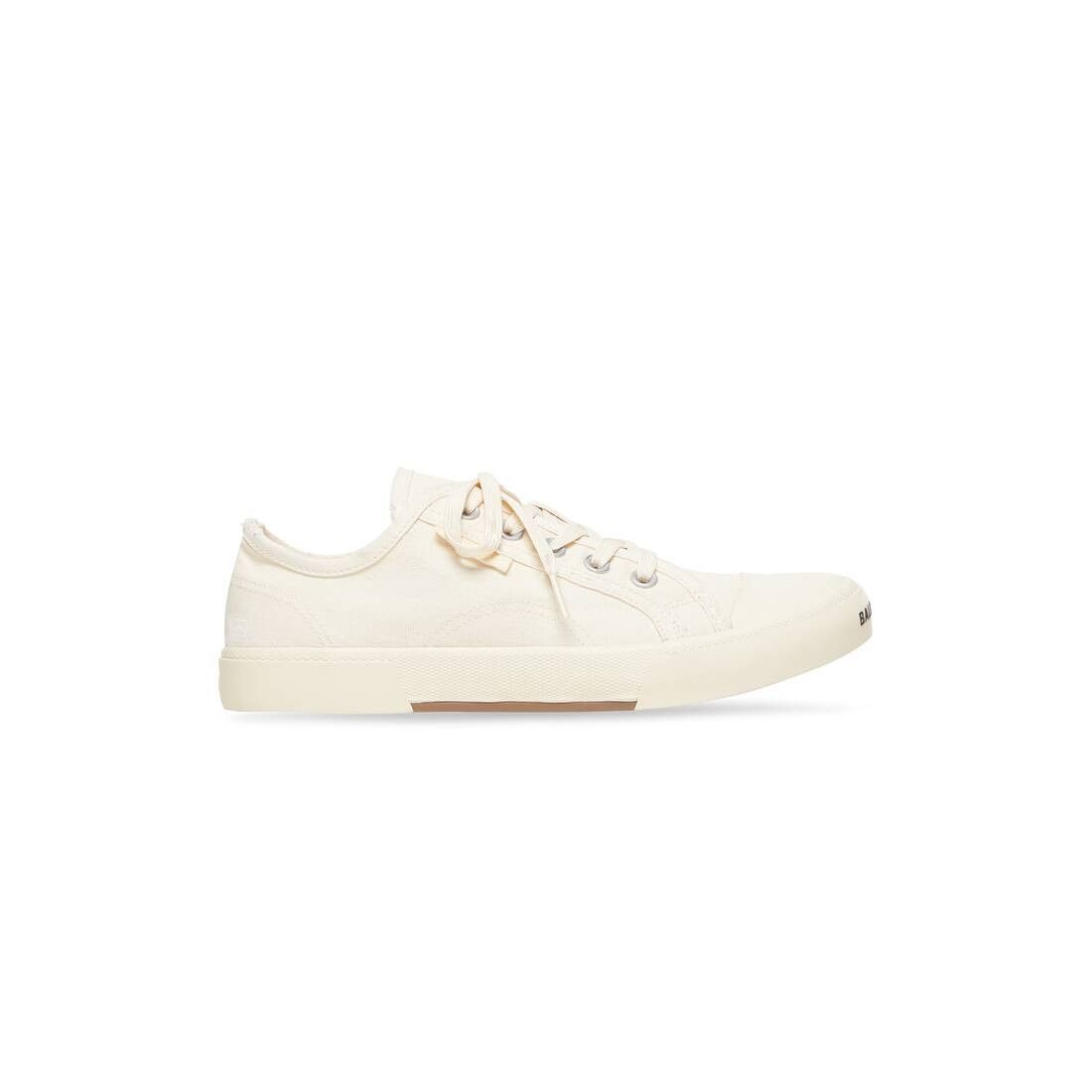 o1mt1gz0225 Paris Low Top Sneakers in Cream