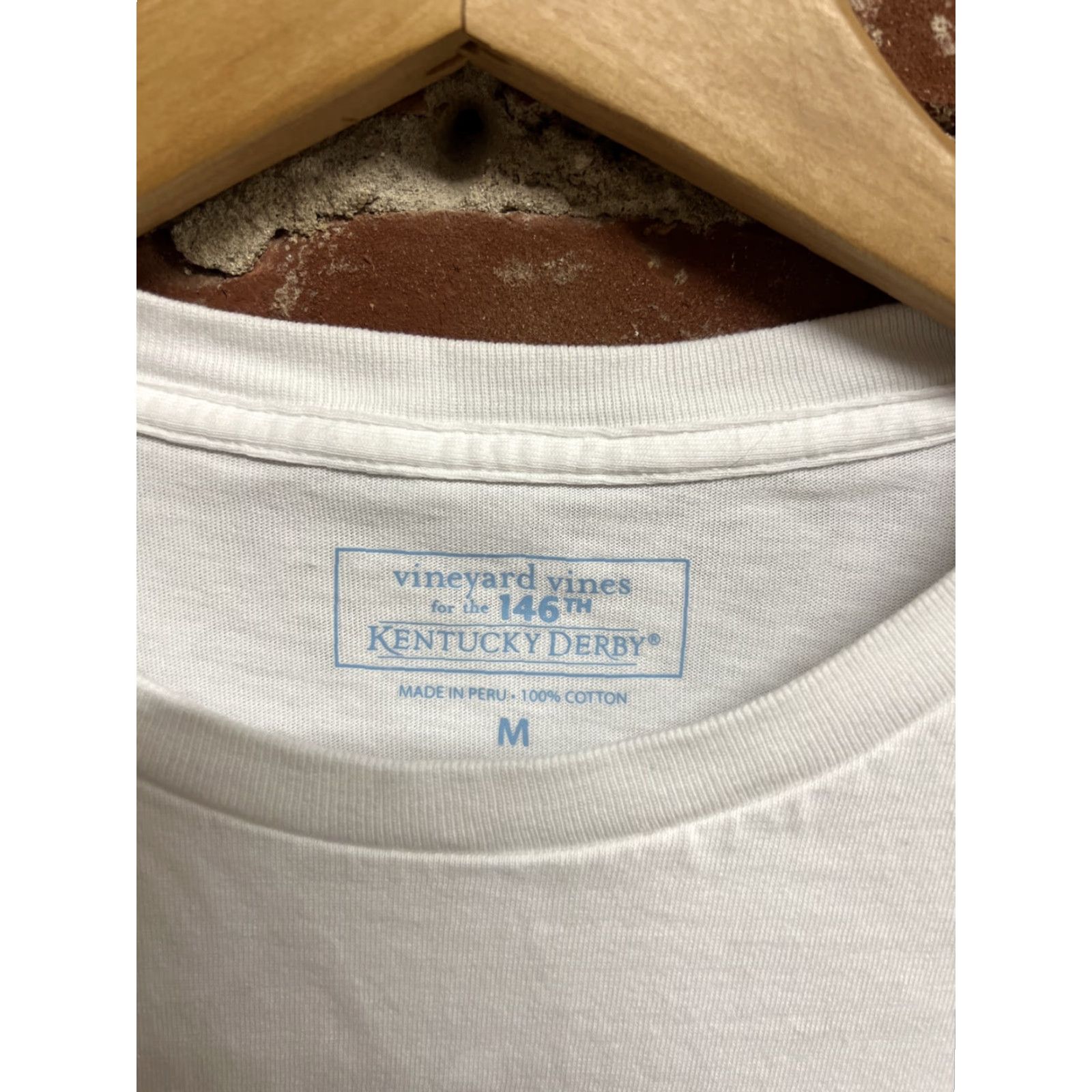 Vineyard Vines Vineyard Vines T-Shirt Mens White Short Sleeve 146th Kentucky Derby Whale Medium Size US M / EU 48-50 / 2 - 3 Thumbnail