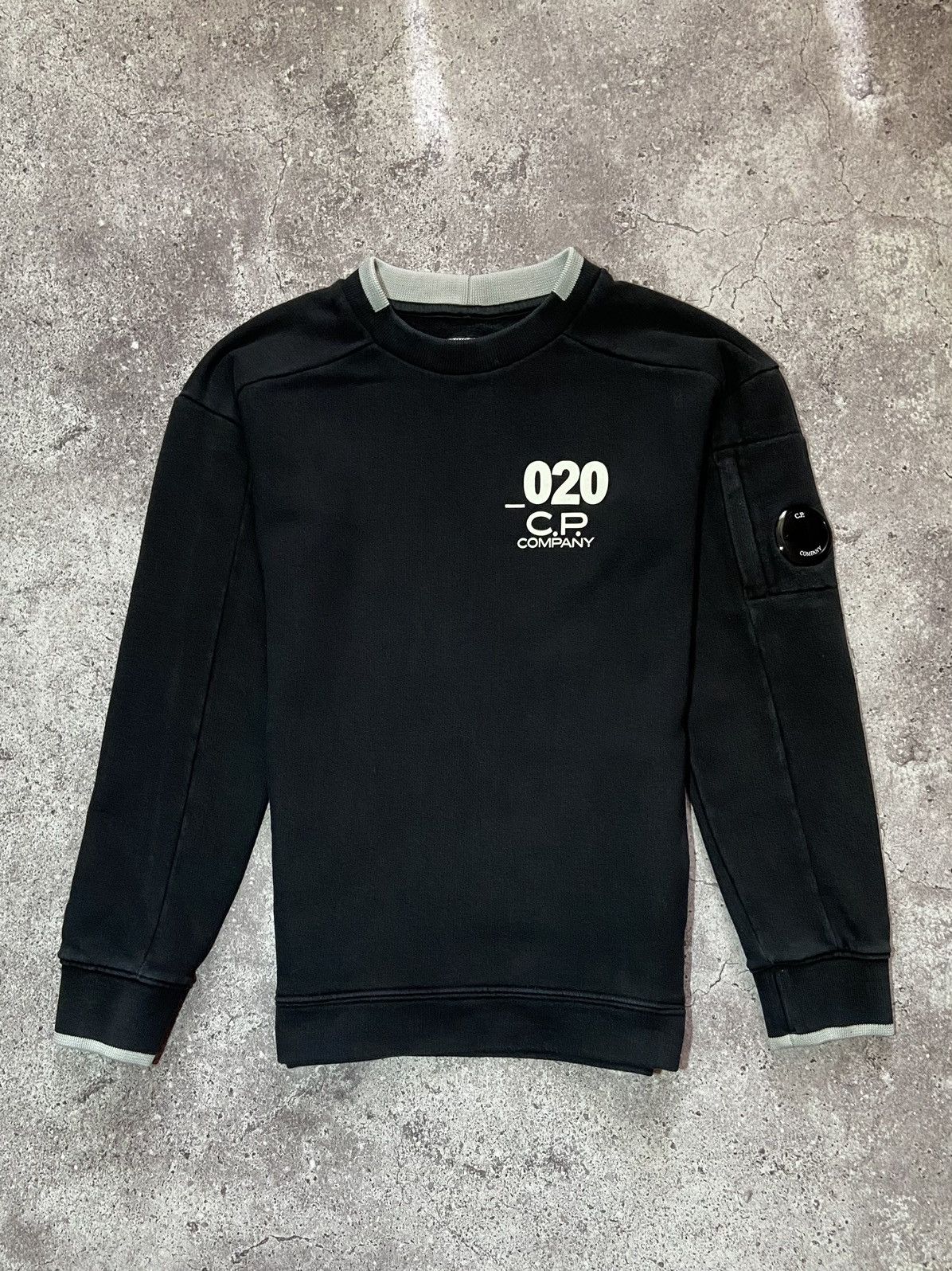 Cp sweatshirt junior sales