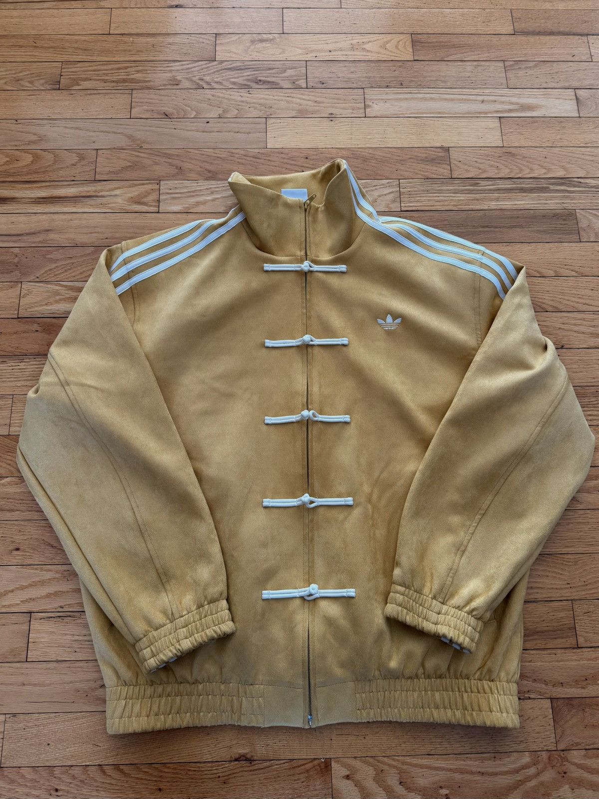Adidas Adidas Chinese New Year Tang Jacket Yellow Limited Edition Size US L / EU 52-54 / 3 - 2 Thumbnail